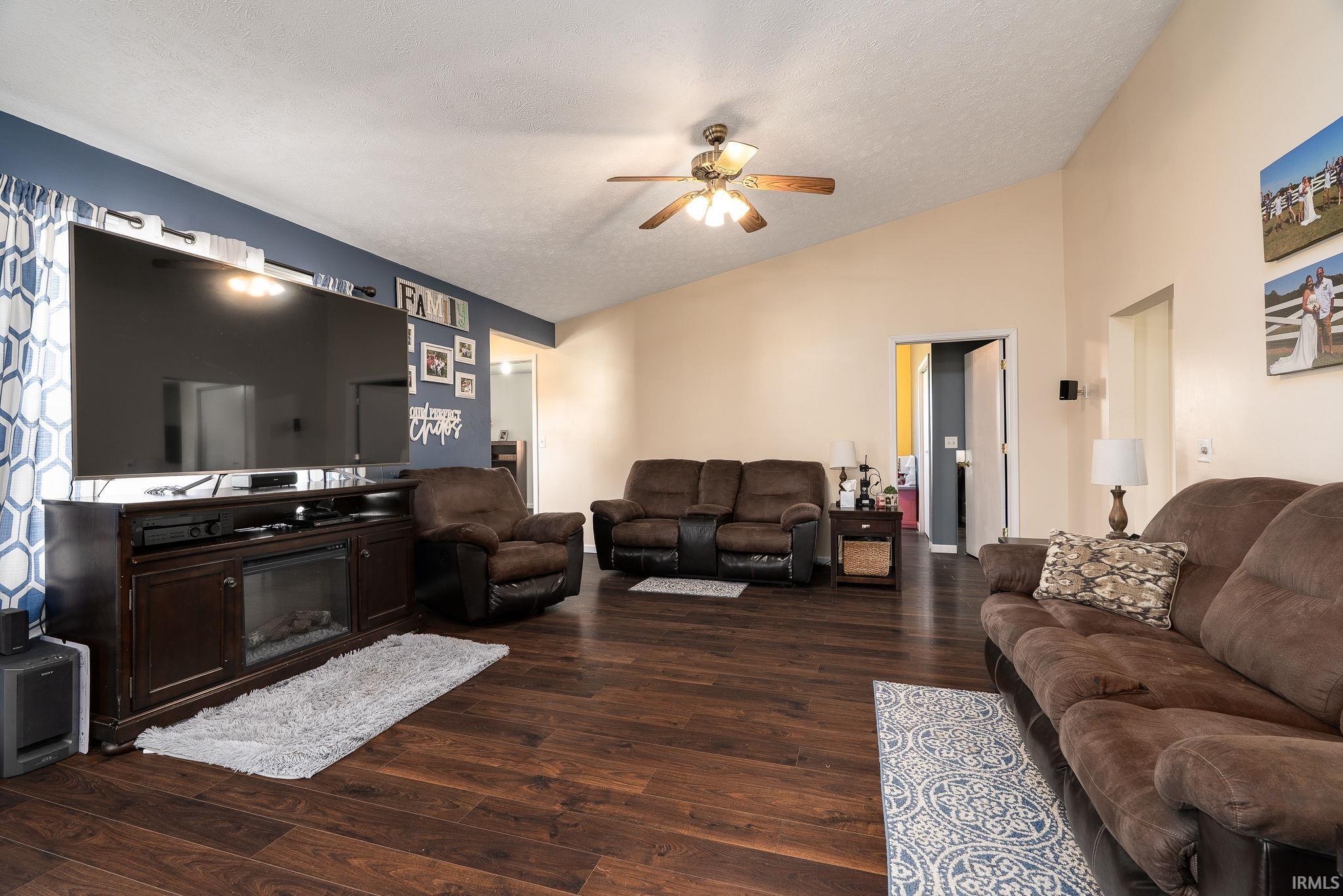 308 W 8th Street