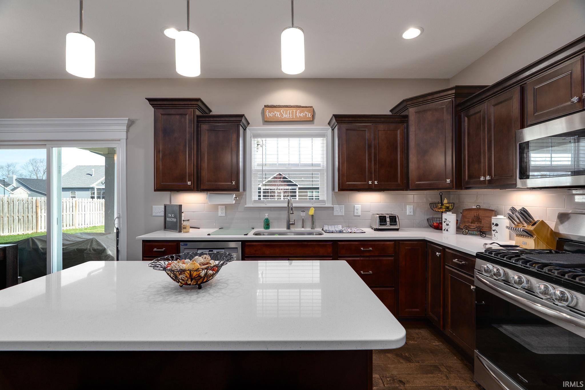 4542 Lamplighter Trail