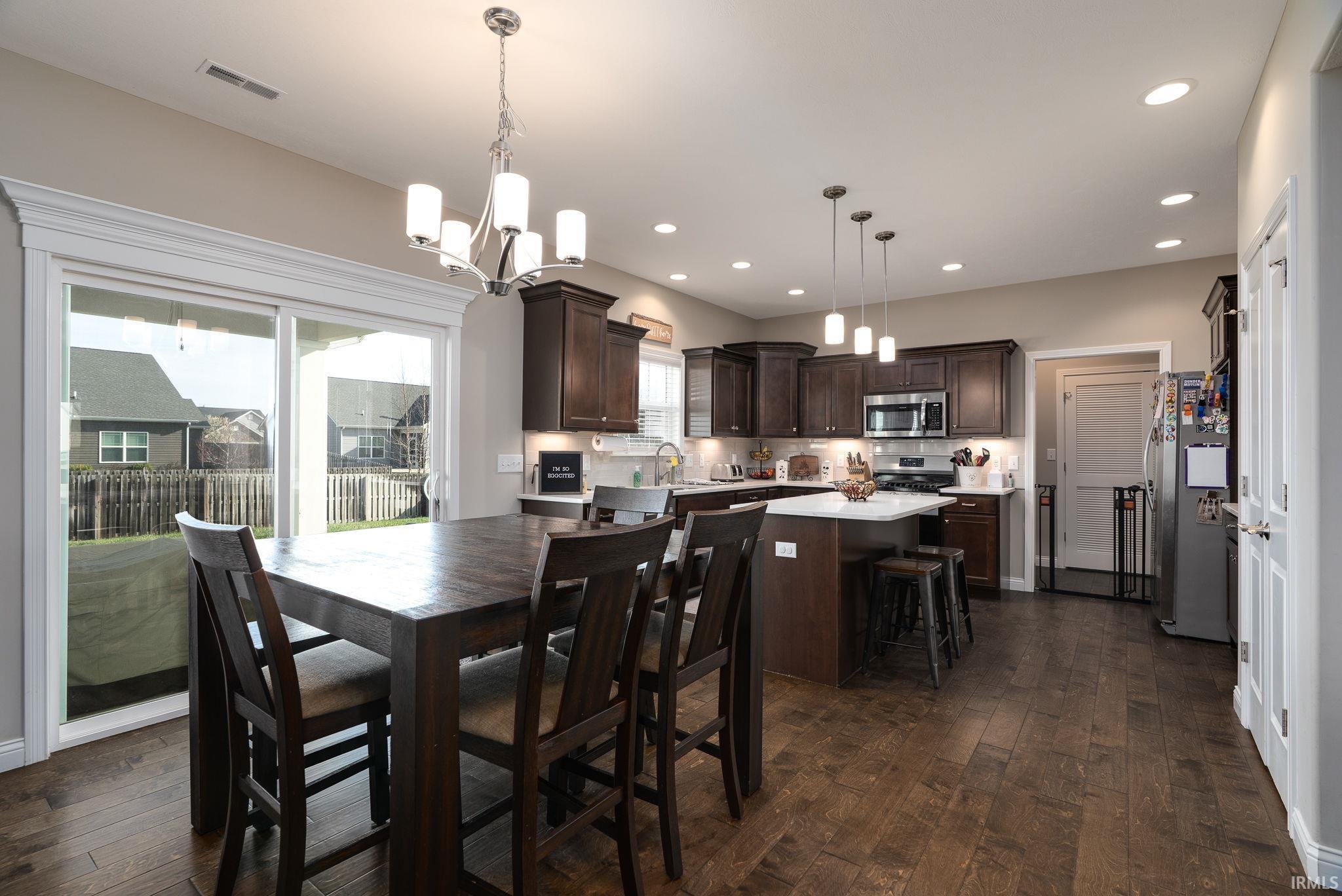 4542 Lamplighter Trail