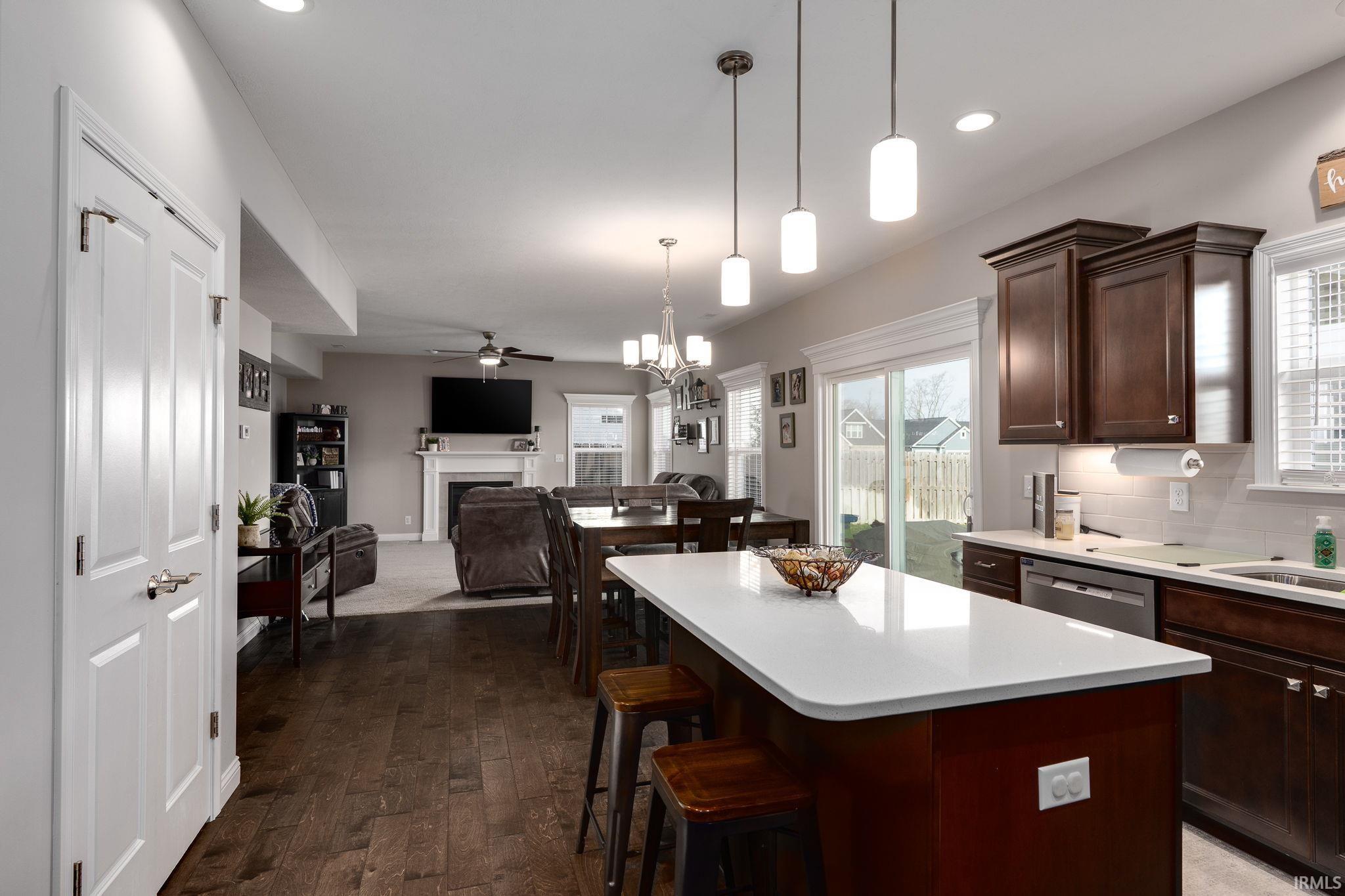 4542 Lamplighter Trail