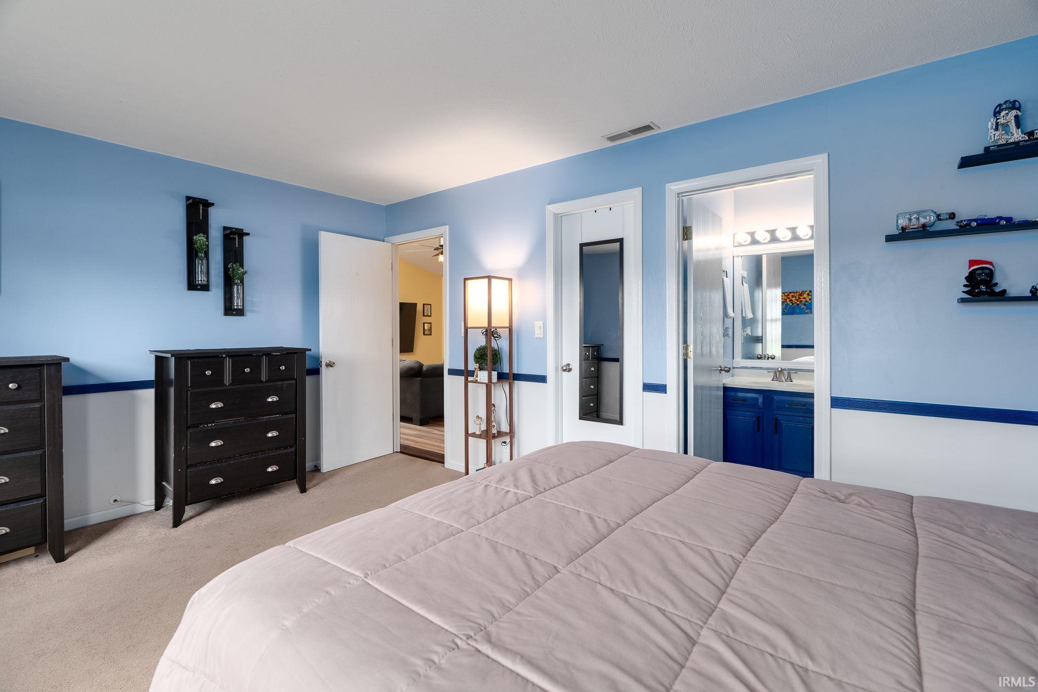 1532 Shining Armor Lane