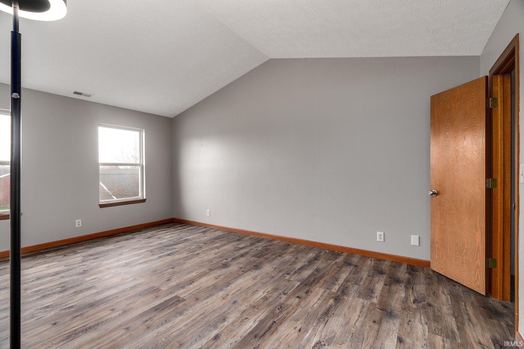 871 Liverpool Court