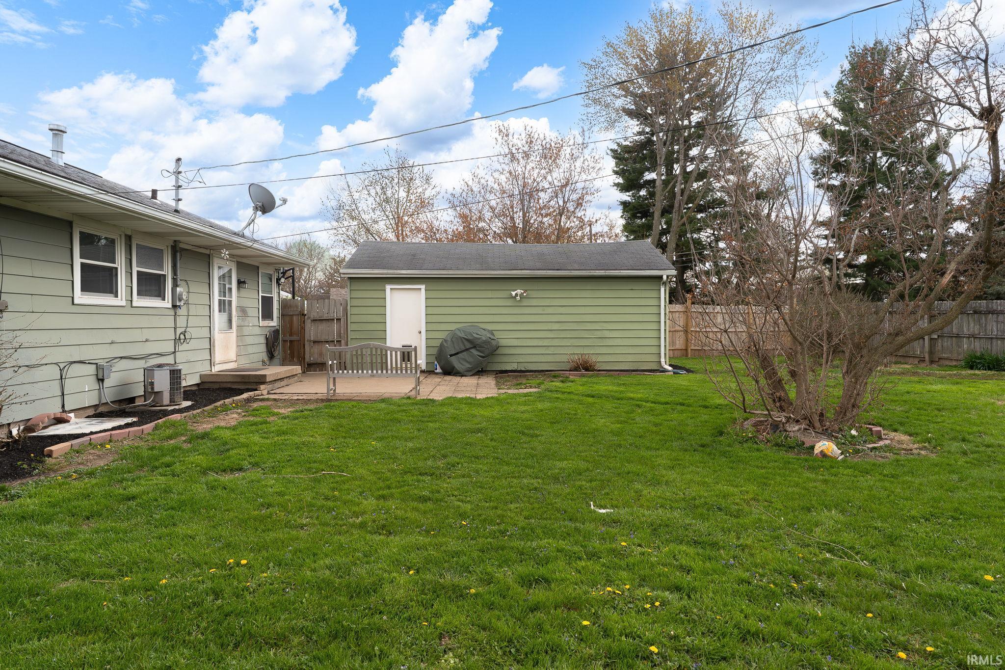 2408 Crestview Court