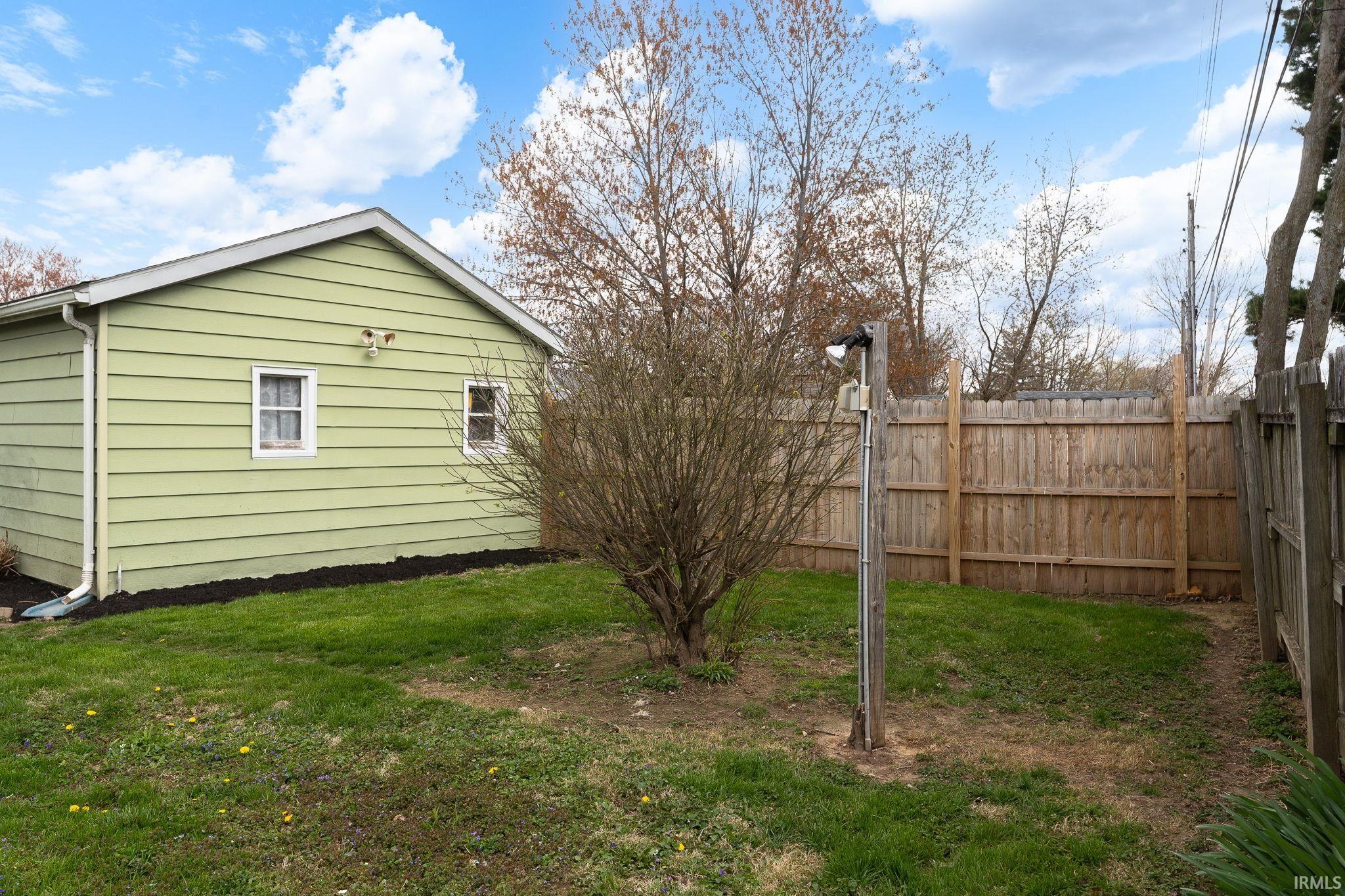 2408 Crestview Court