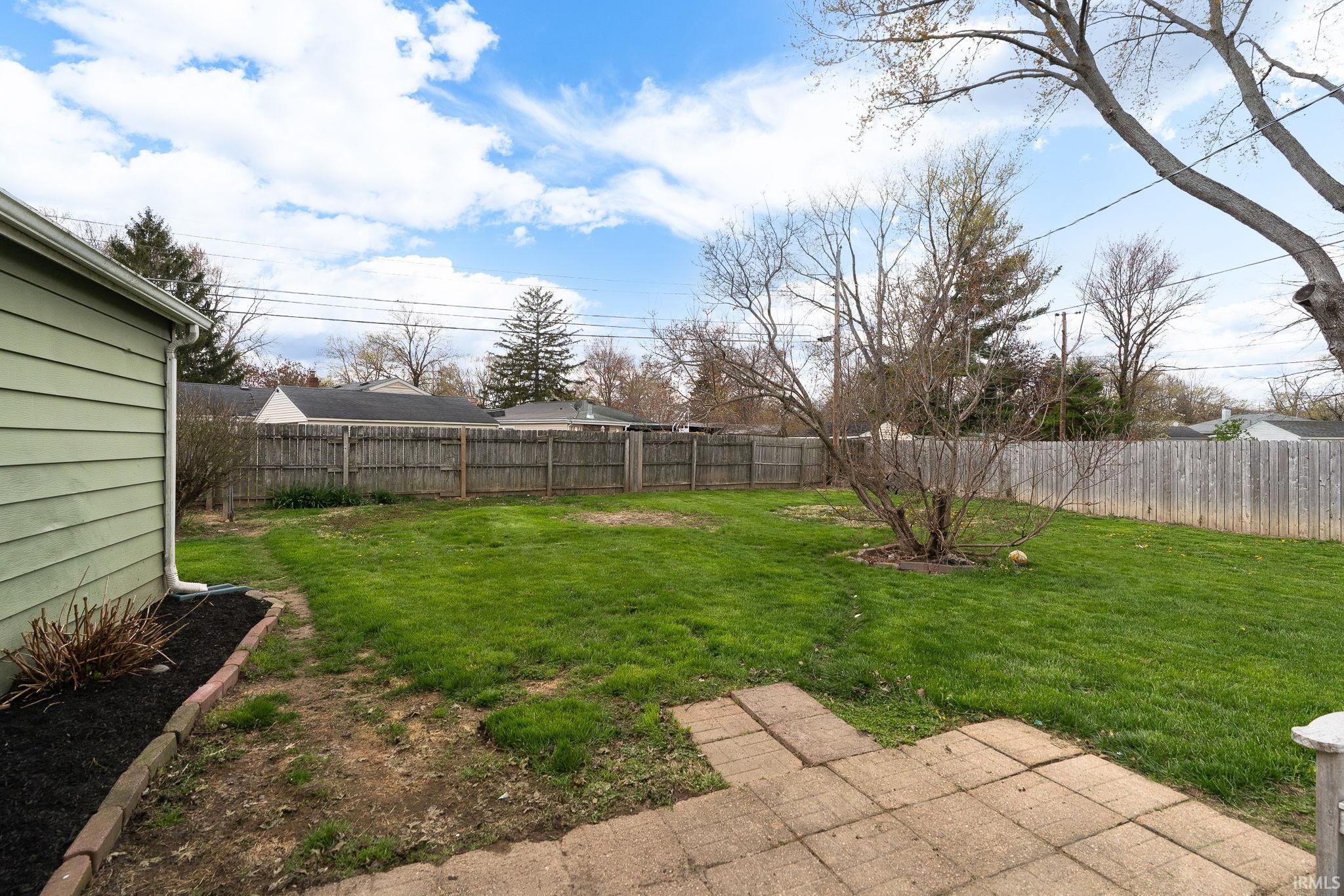 2408 Crestview Court