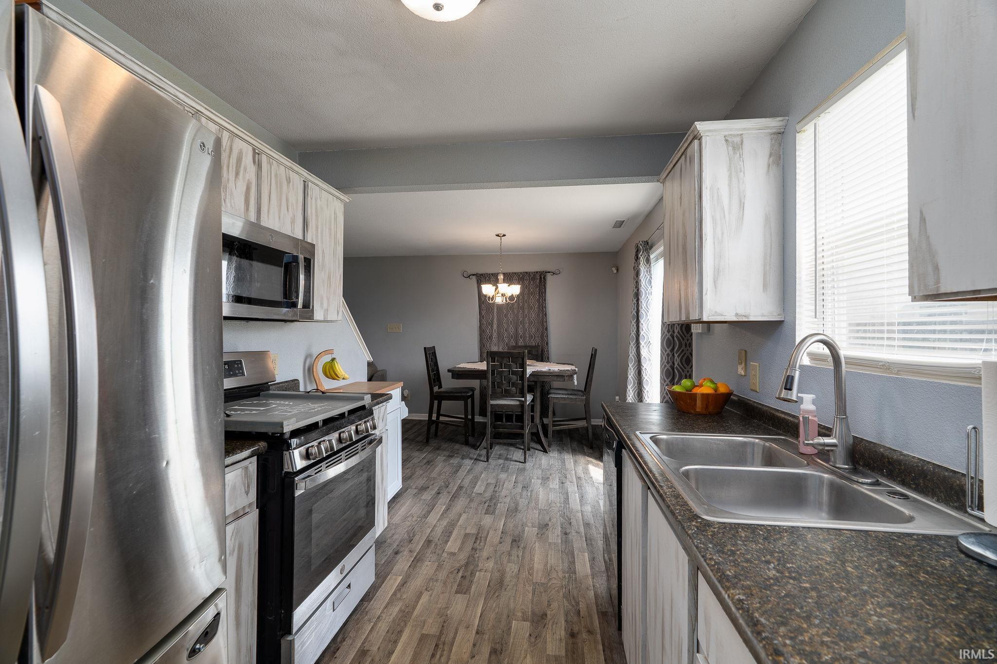 4701 Peebleshire Lane