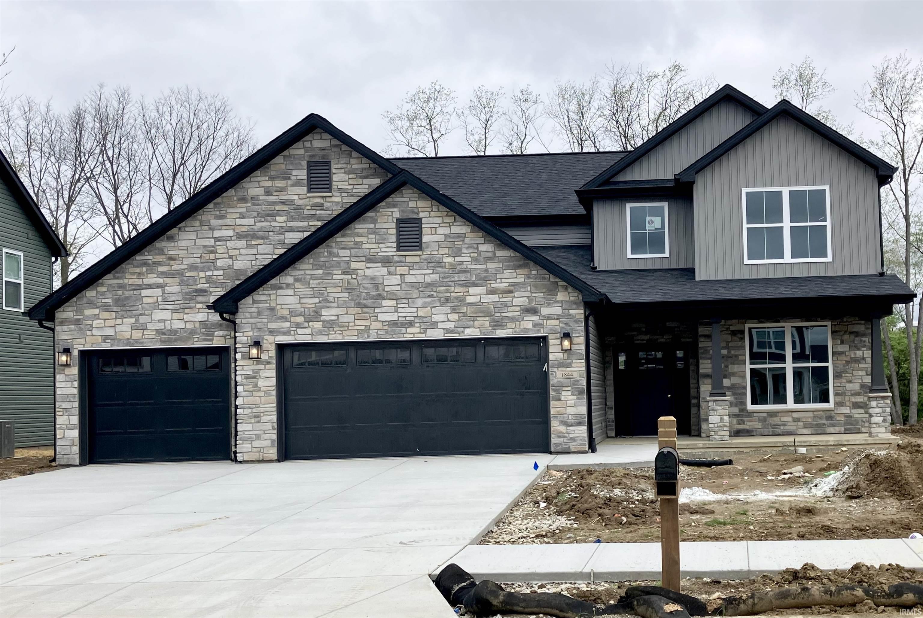 1844 Petit Drive