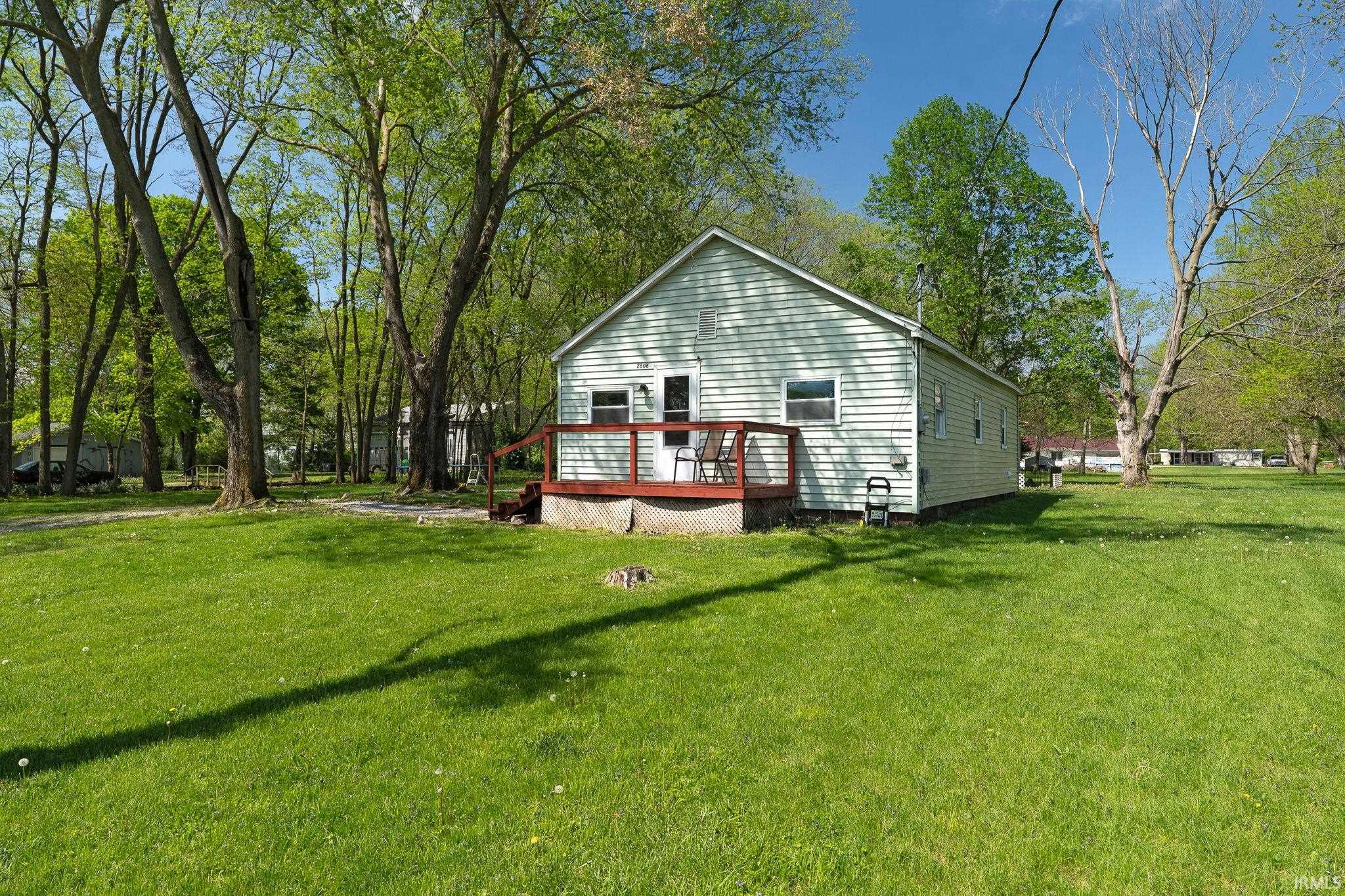 2606 N Wells Street