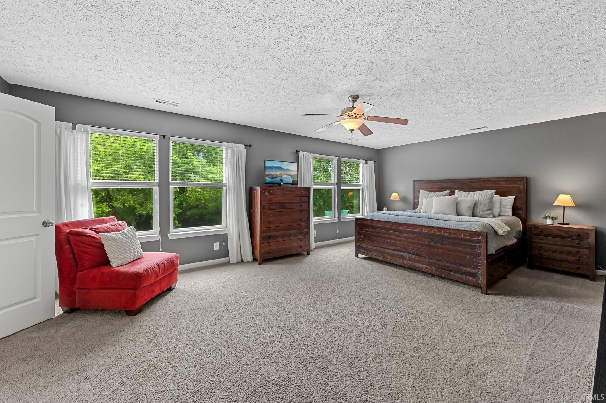 5621 Acre Lane
