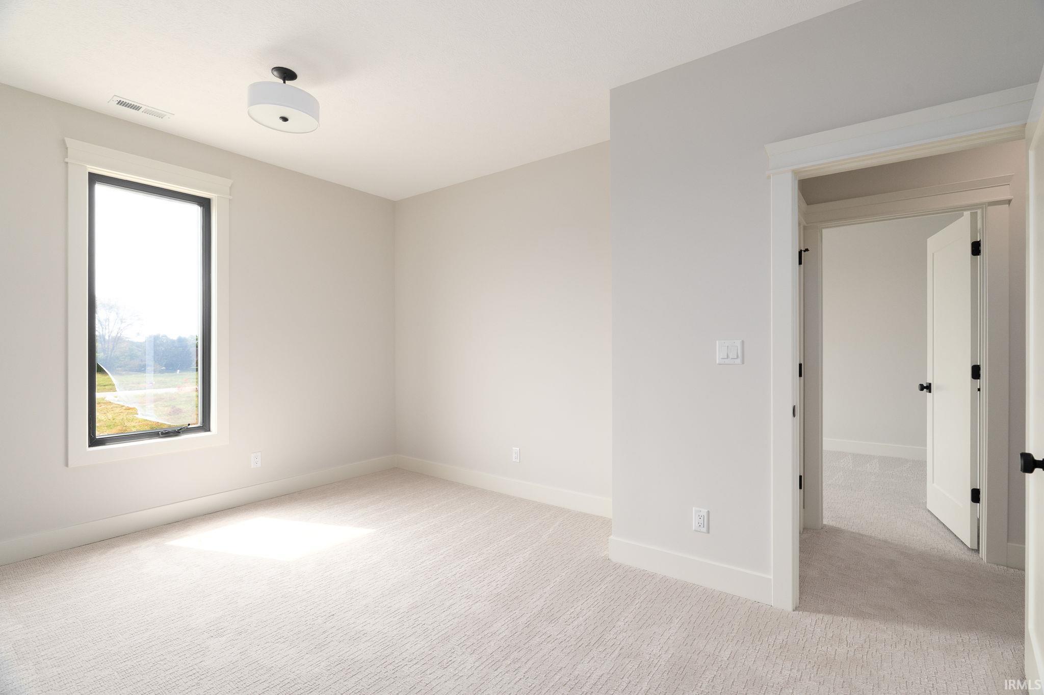 953 Ravenstone Drive