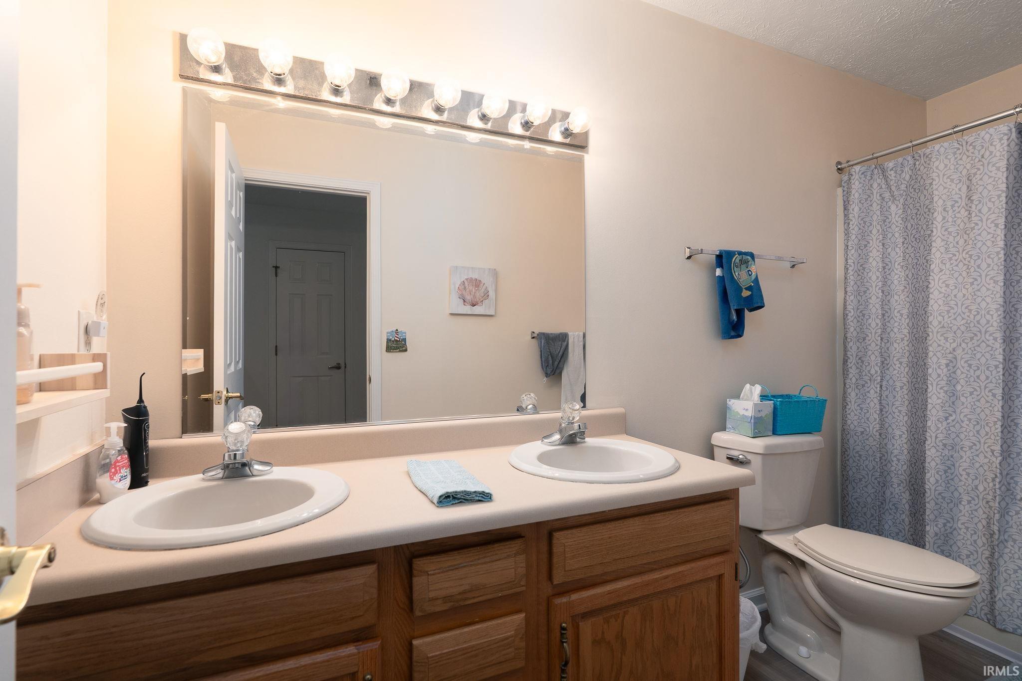 5203 Goldersgreen Drive