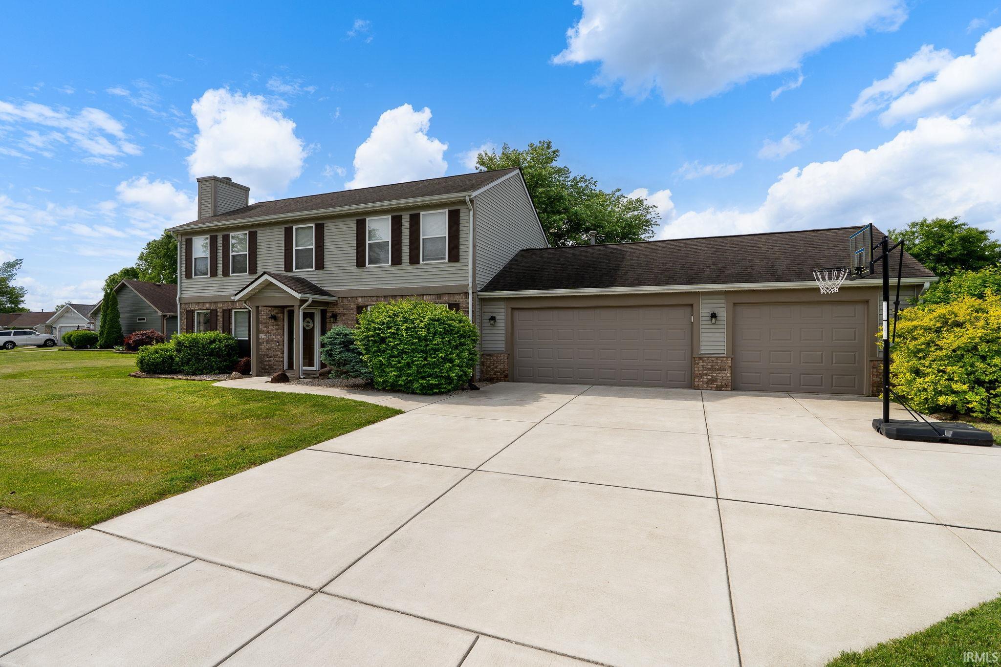 5203 Goldersgreen Drive