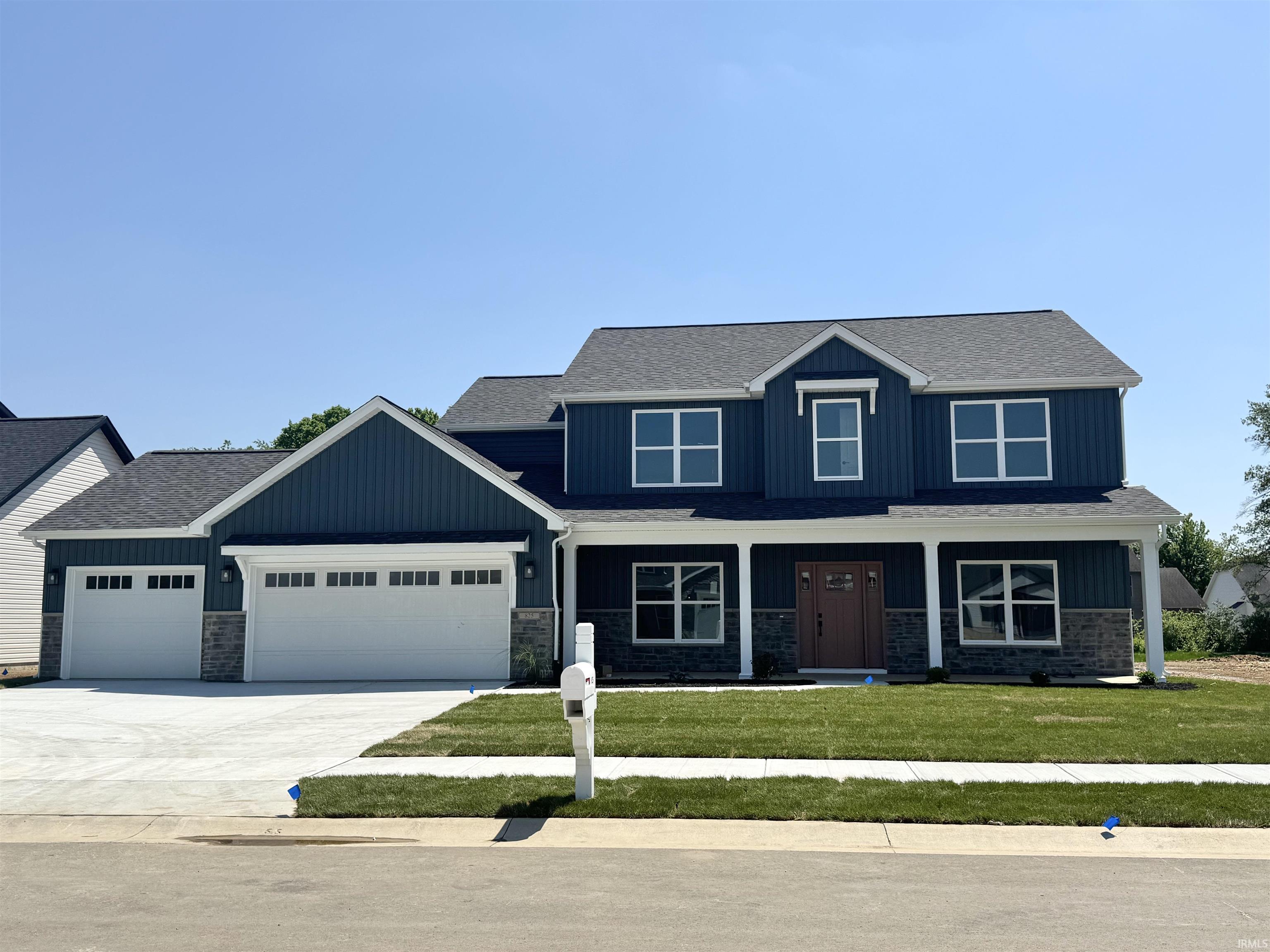 825 Drydock Drive