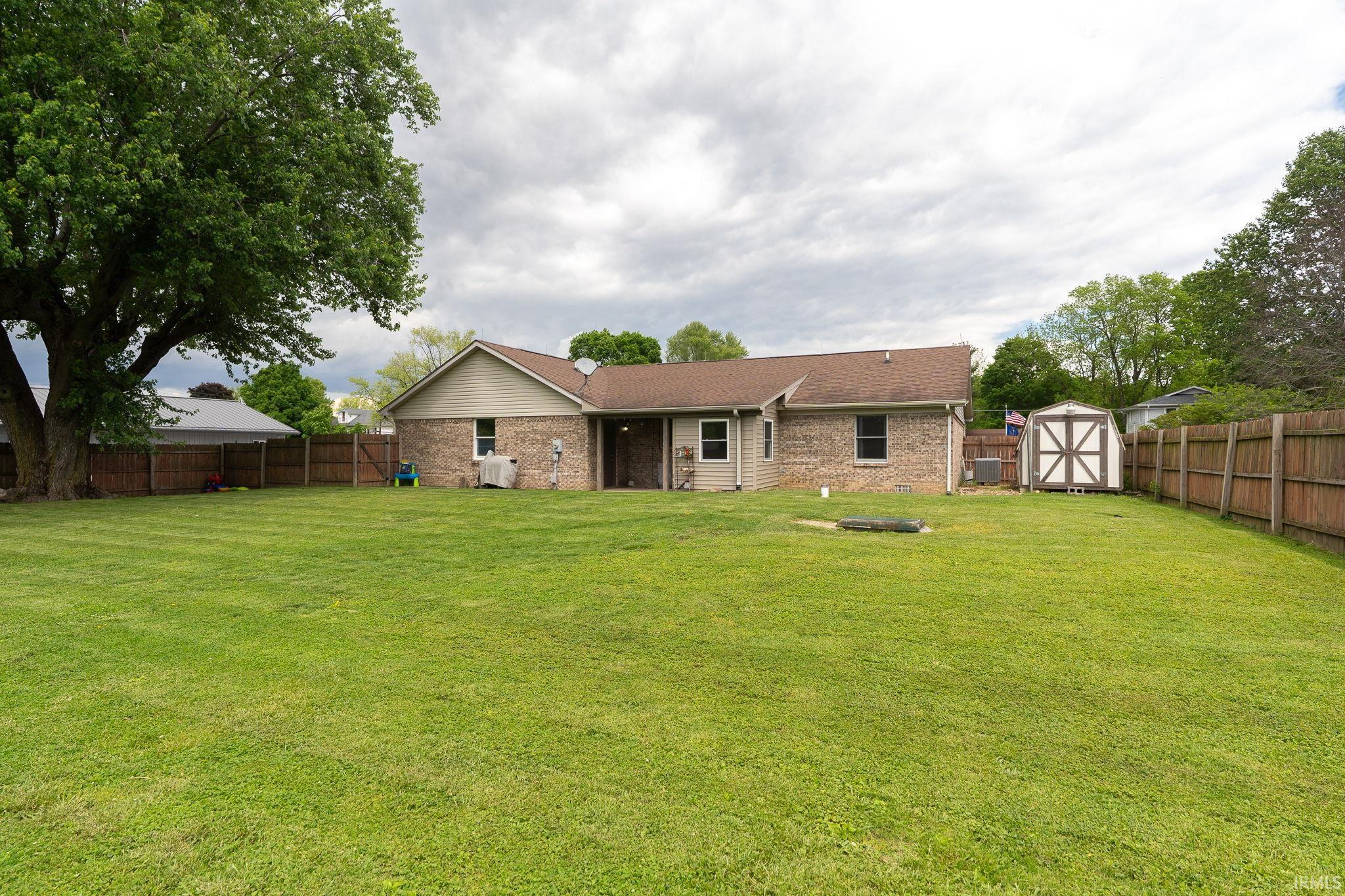 901 S Michigan Road