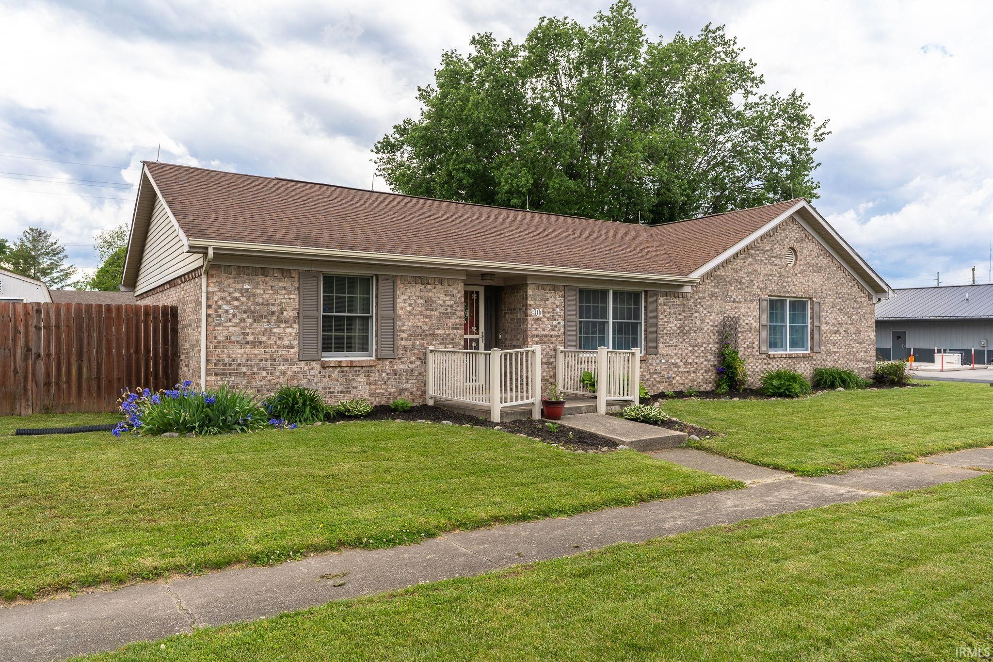 901 S Michigan Road