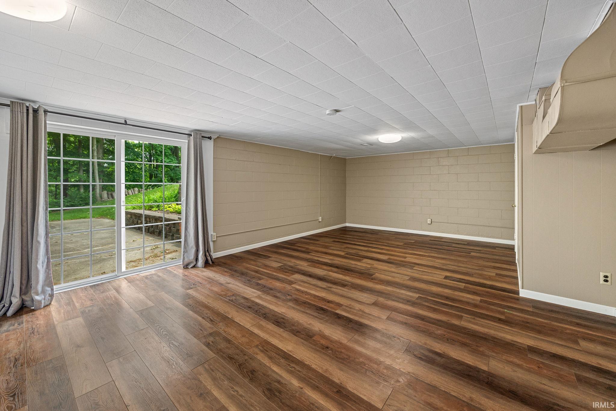 201 Colony Road