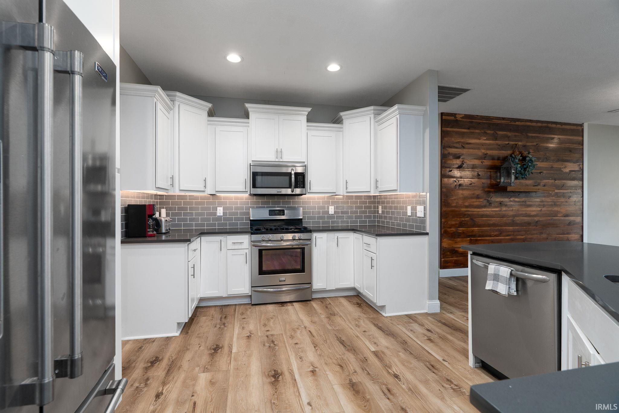 5118 Centerview Drive