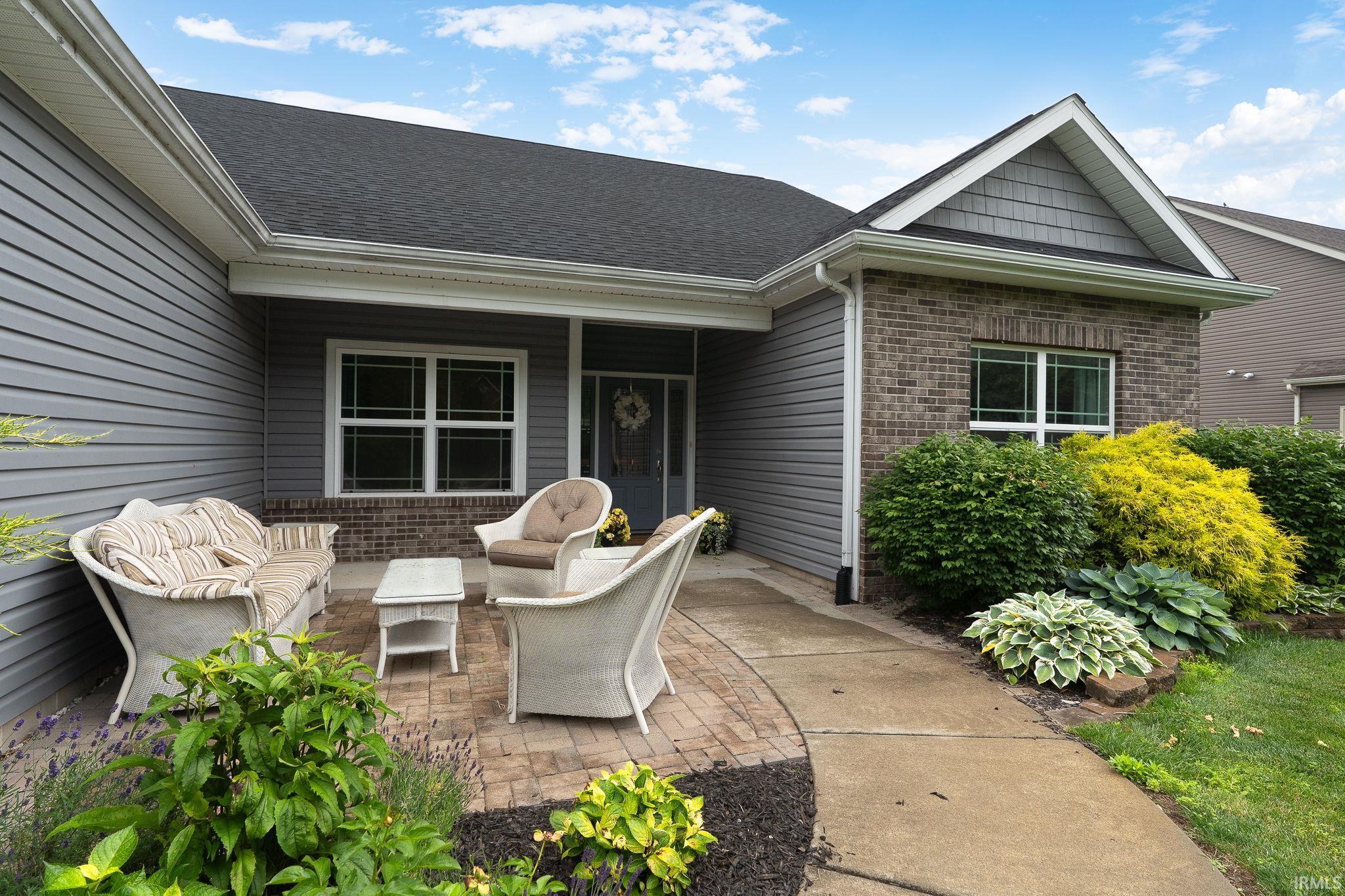 5118 Centerview Drive