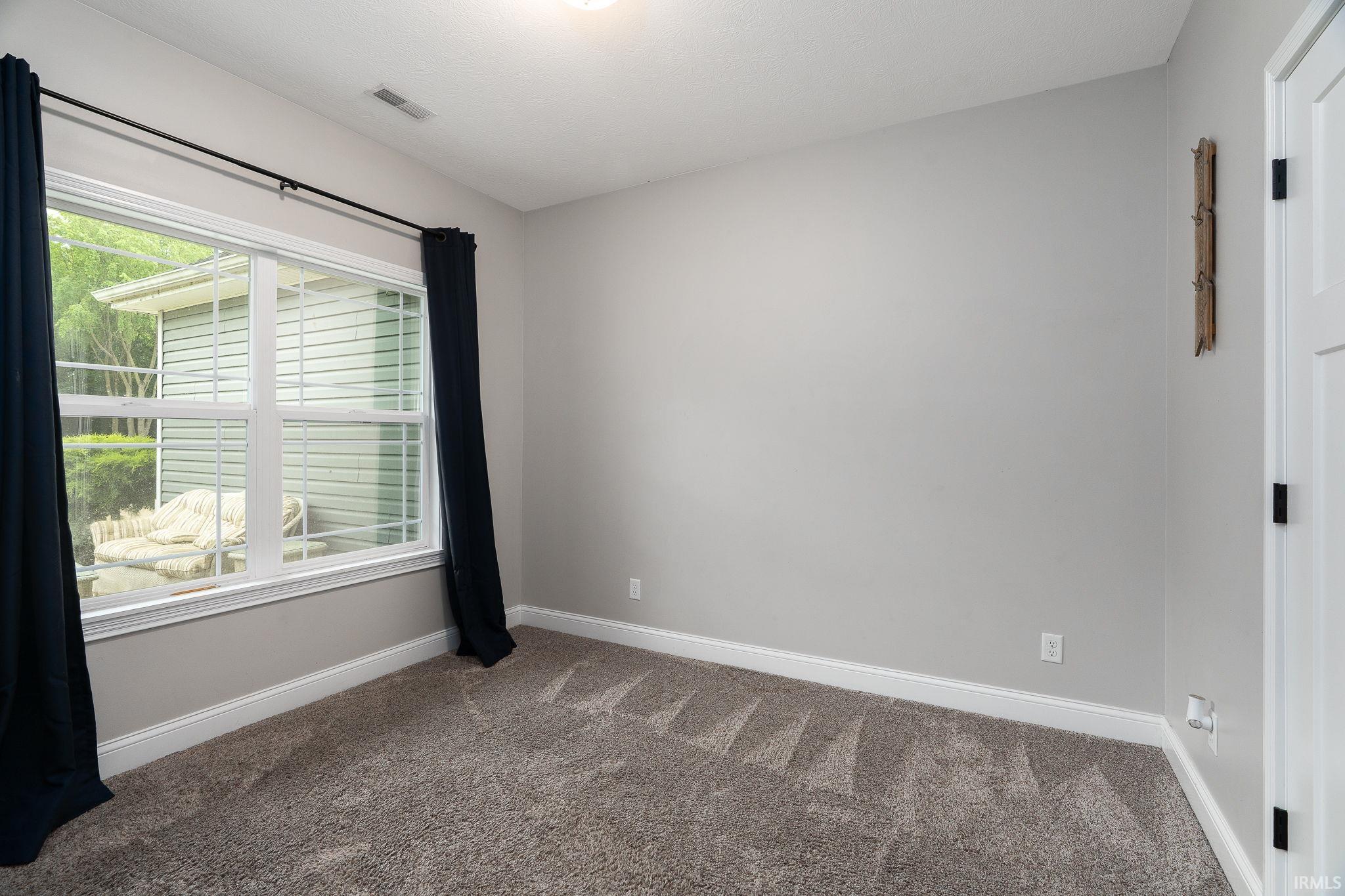 5118 Centerview Drive