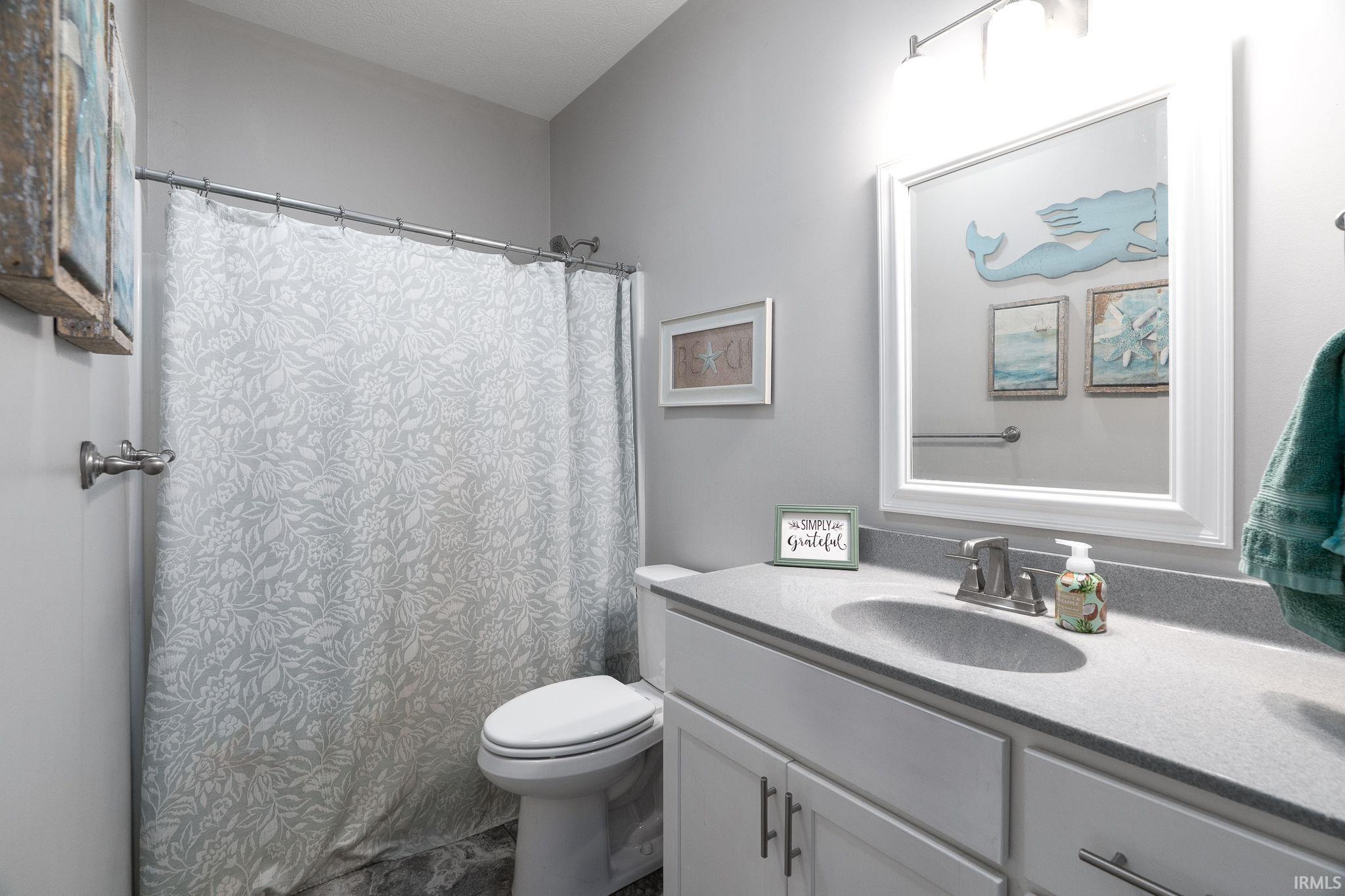 5118 Centerview Drive