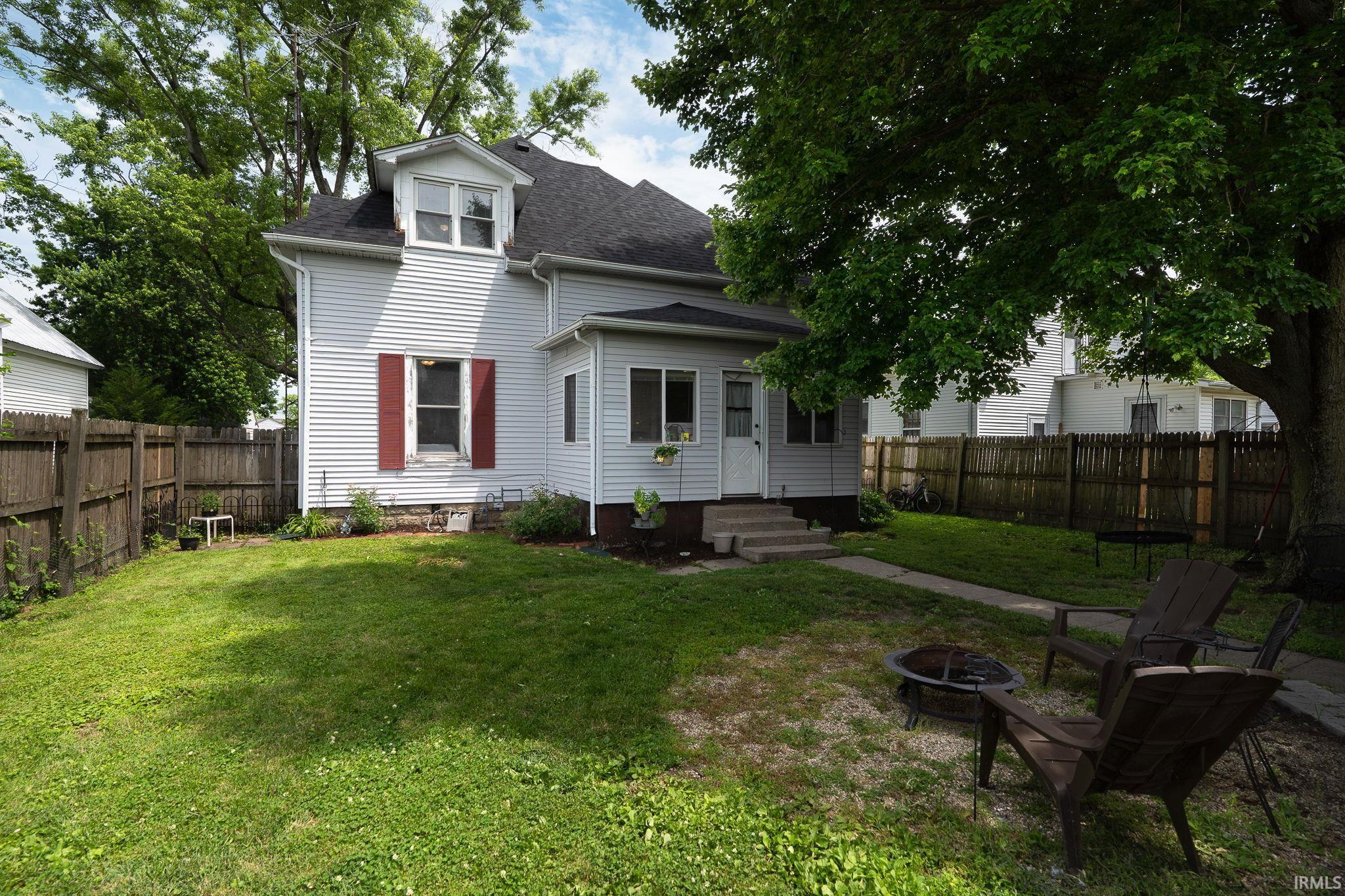 102 E Peterson Street