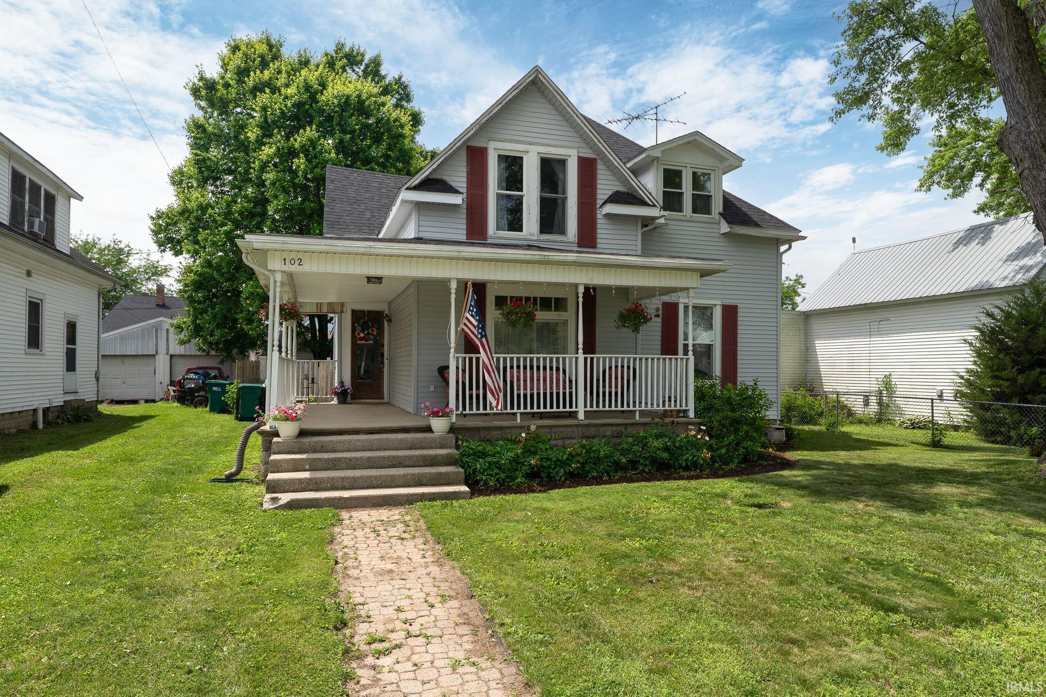 102 E Peterson Street