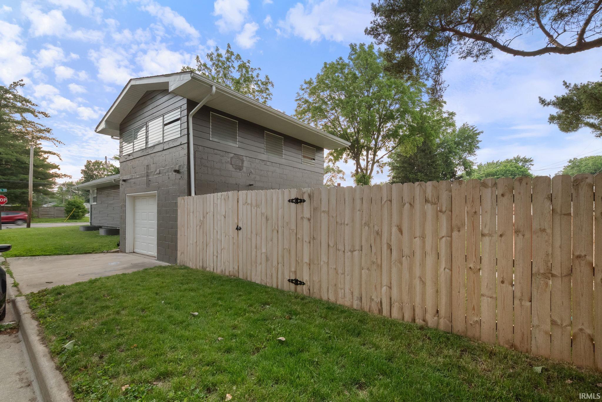 919 S 18th Street