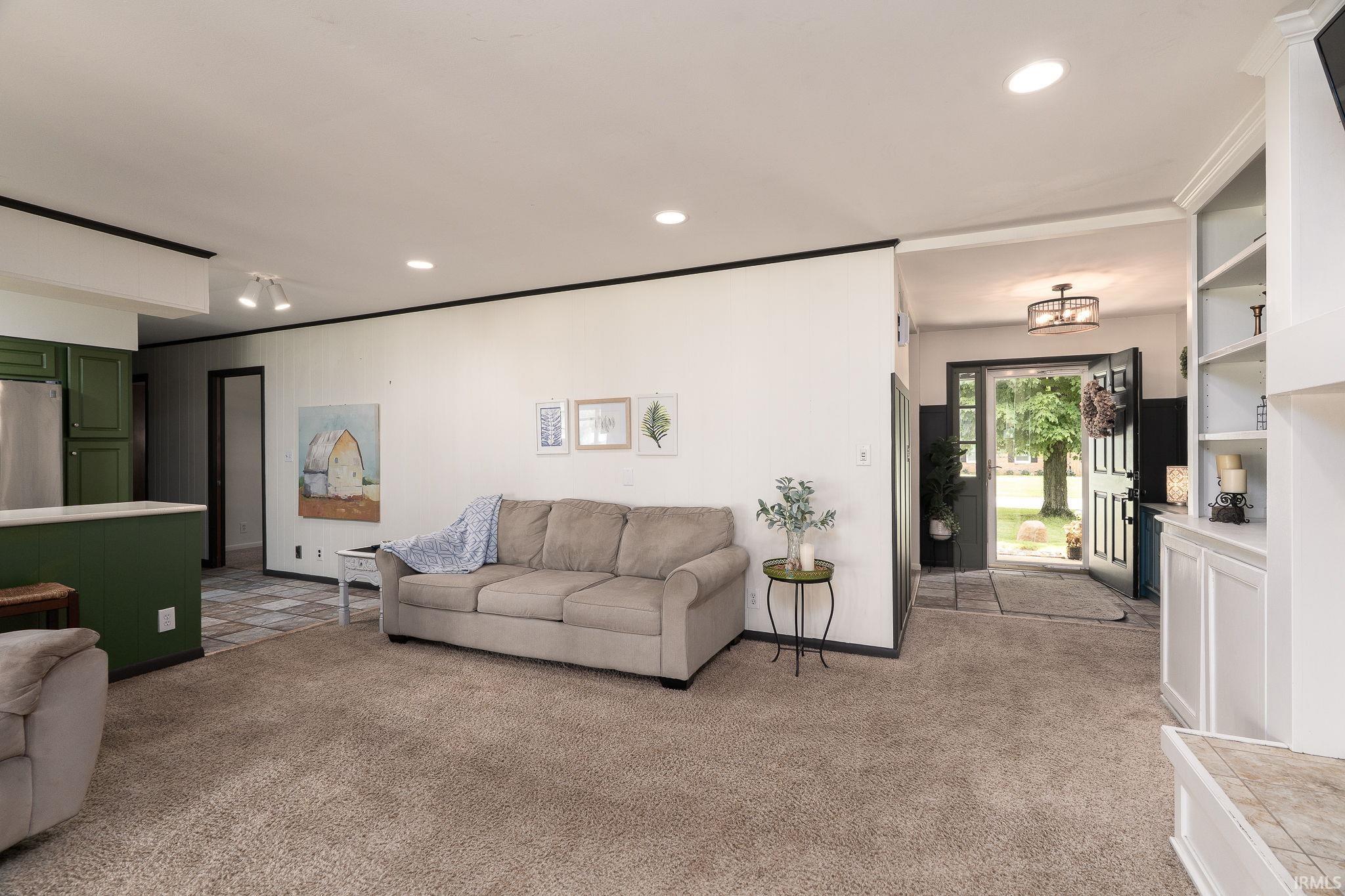 5480 Heritage Drive