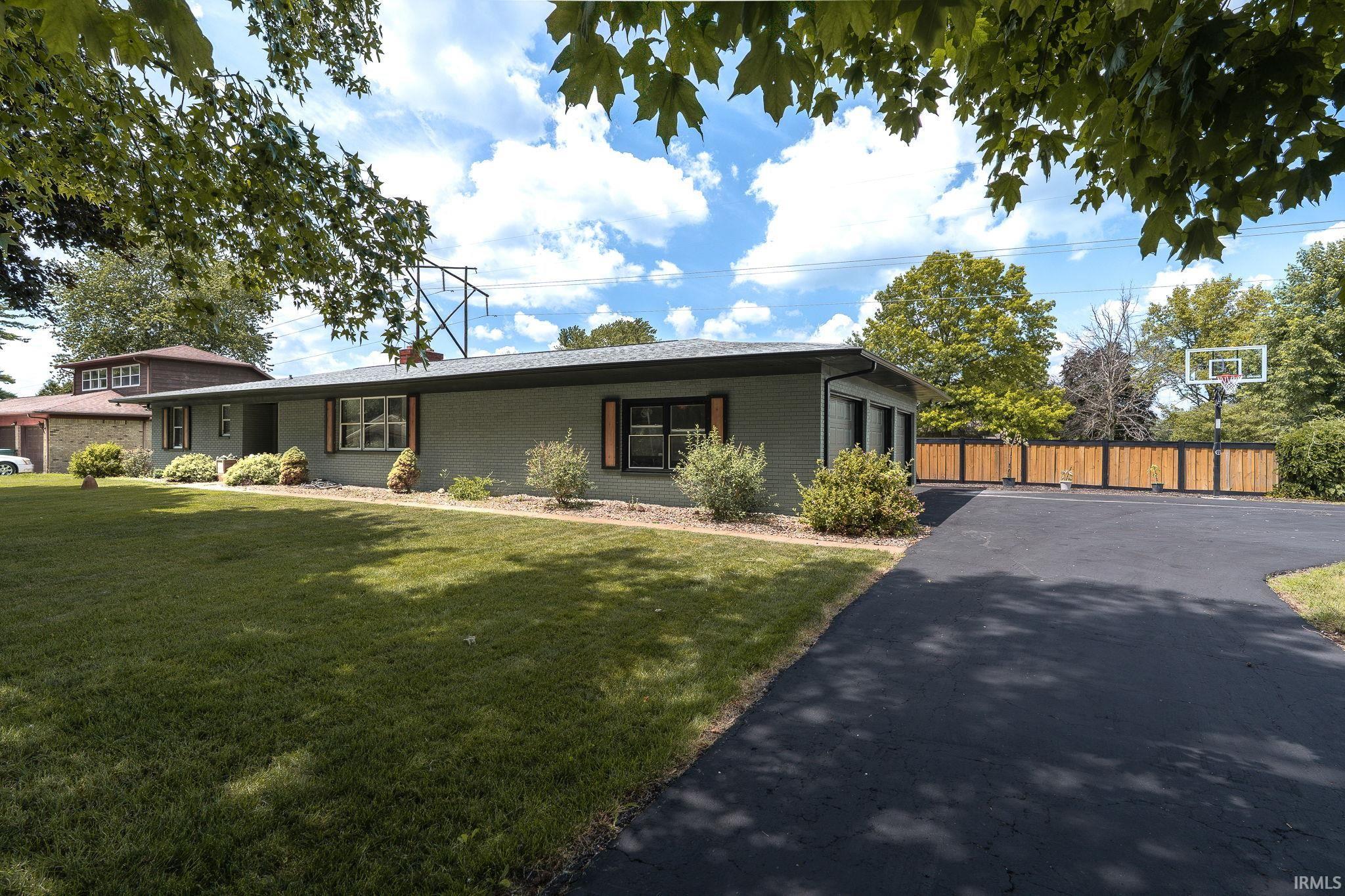 5480 Heritage Drive