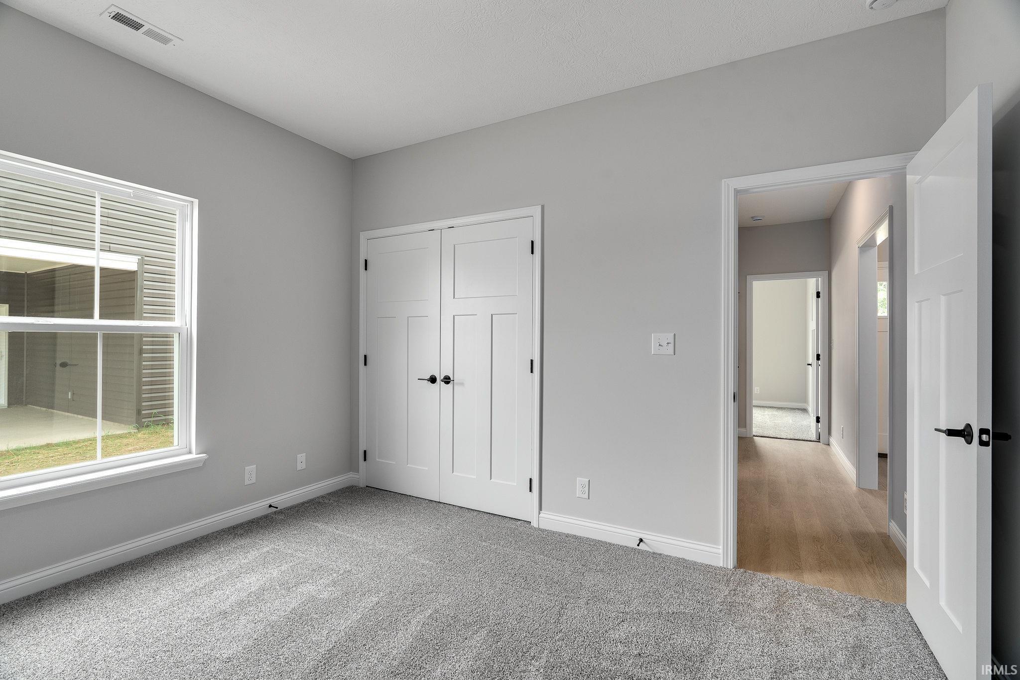 3512 Amesbury Court