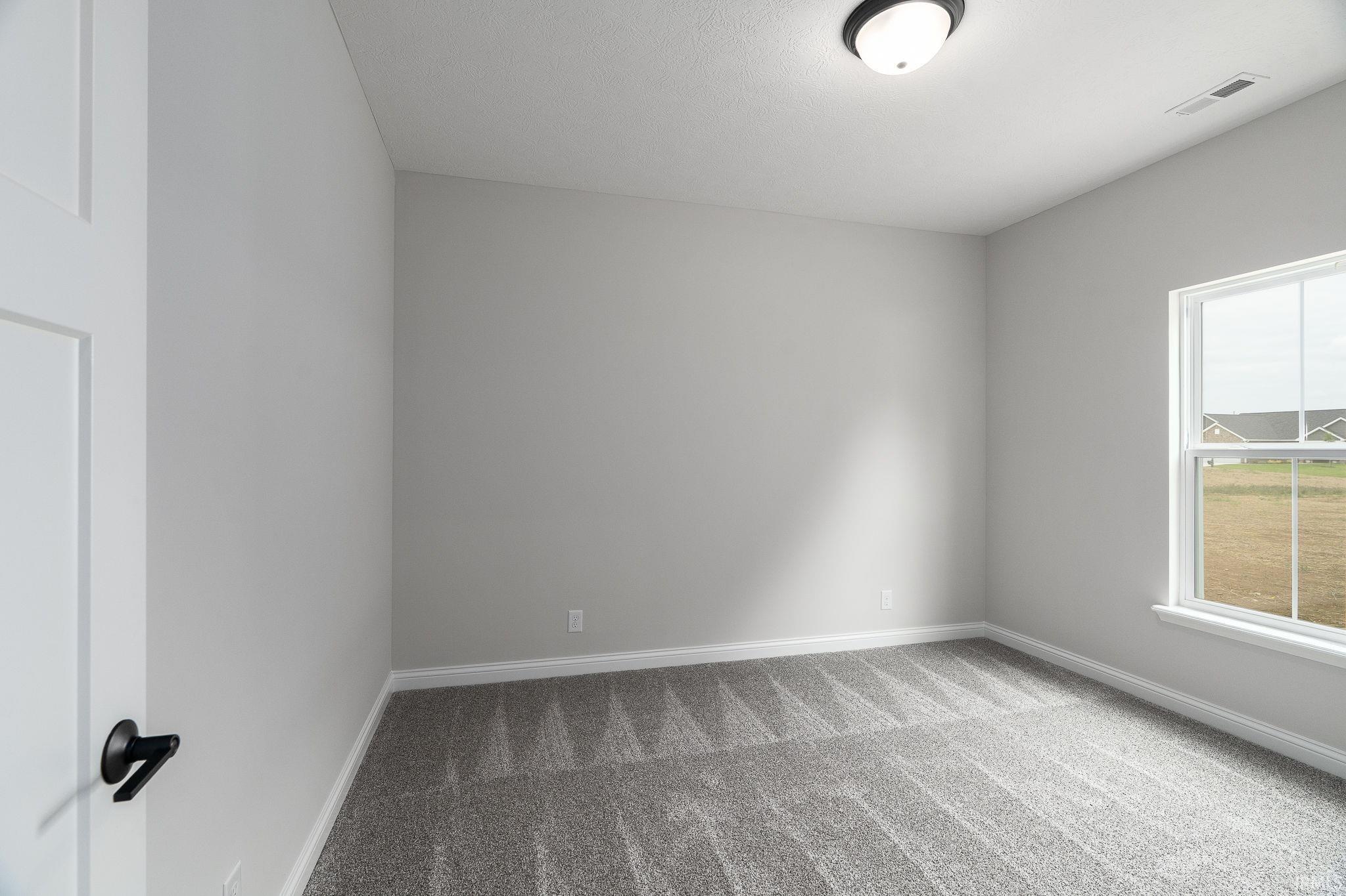 3512 Amesbury Court