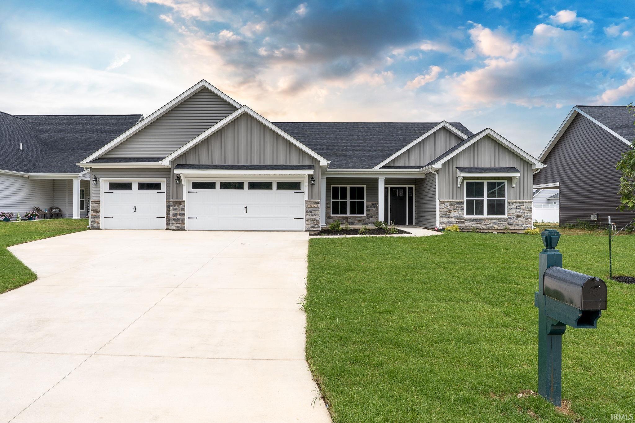 3512 Amesbury Court