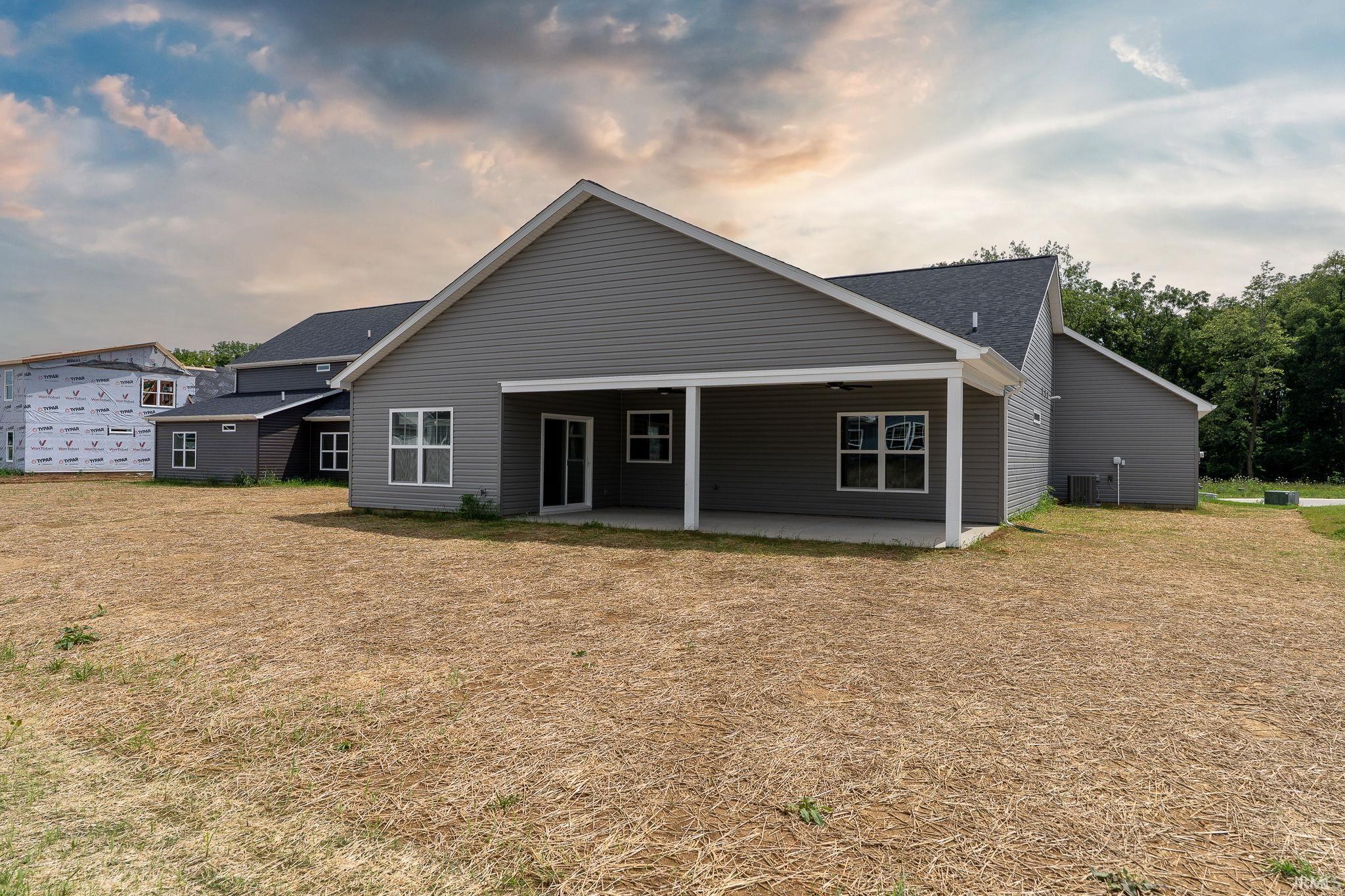 3512 Amesbury Court