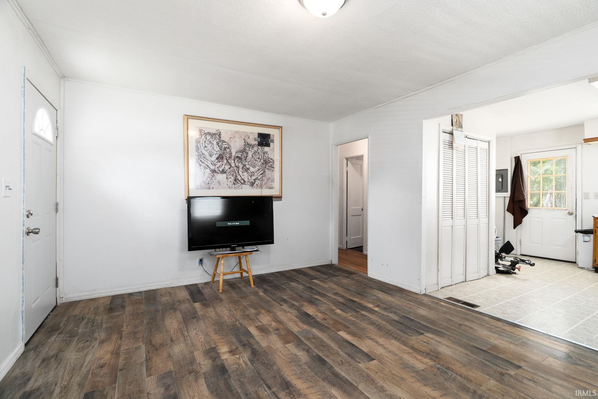 2130 Ulen Lane