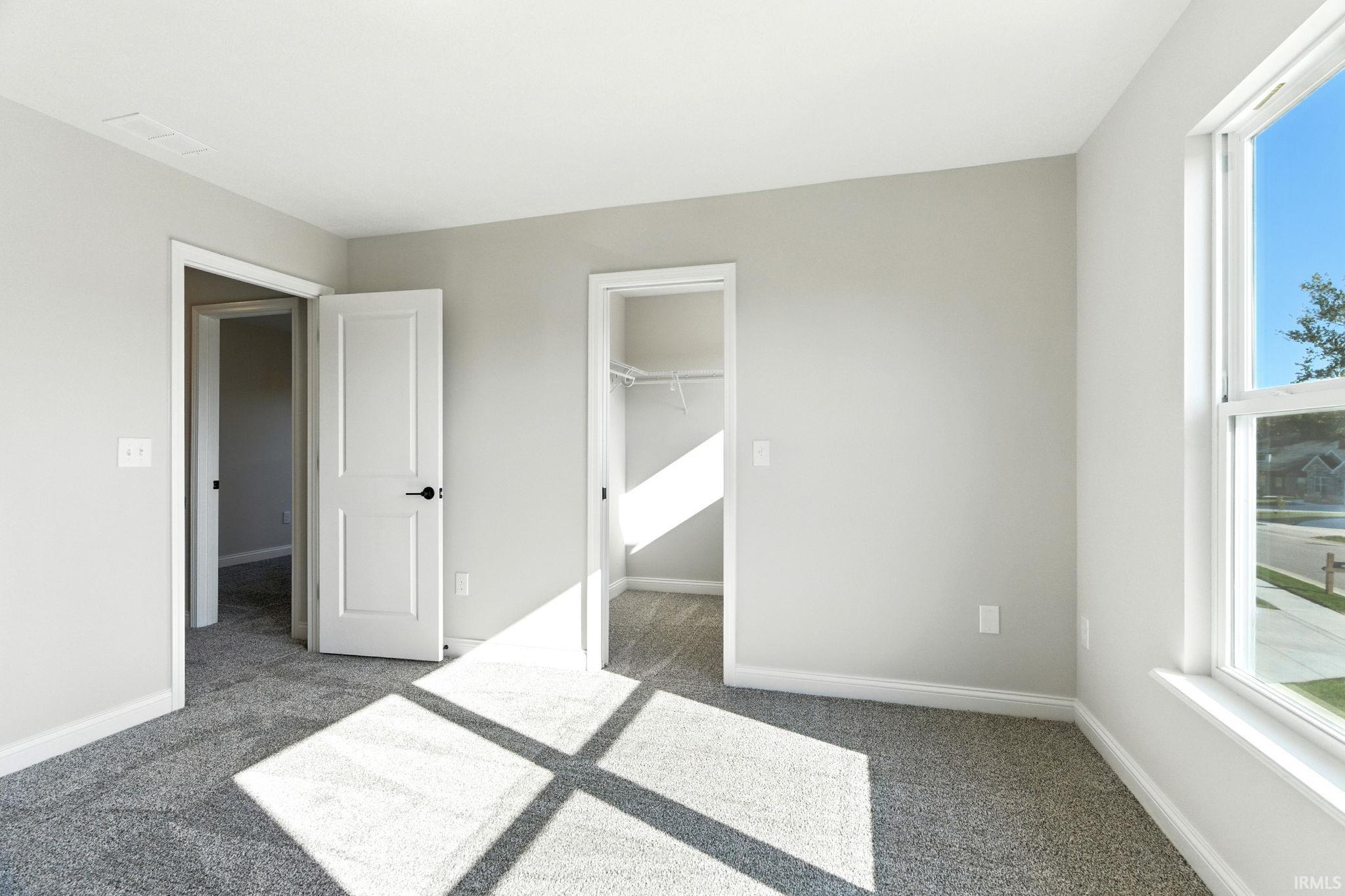 1800 White Eagle Court