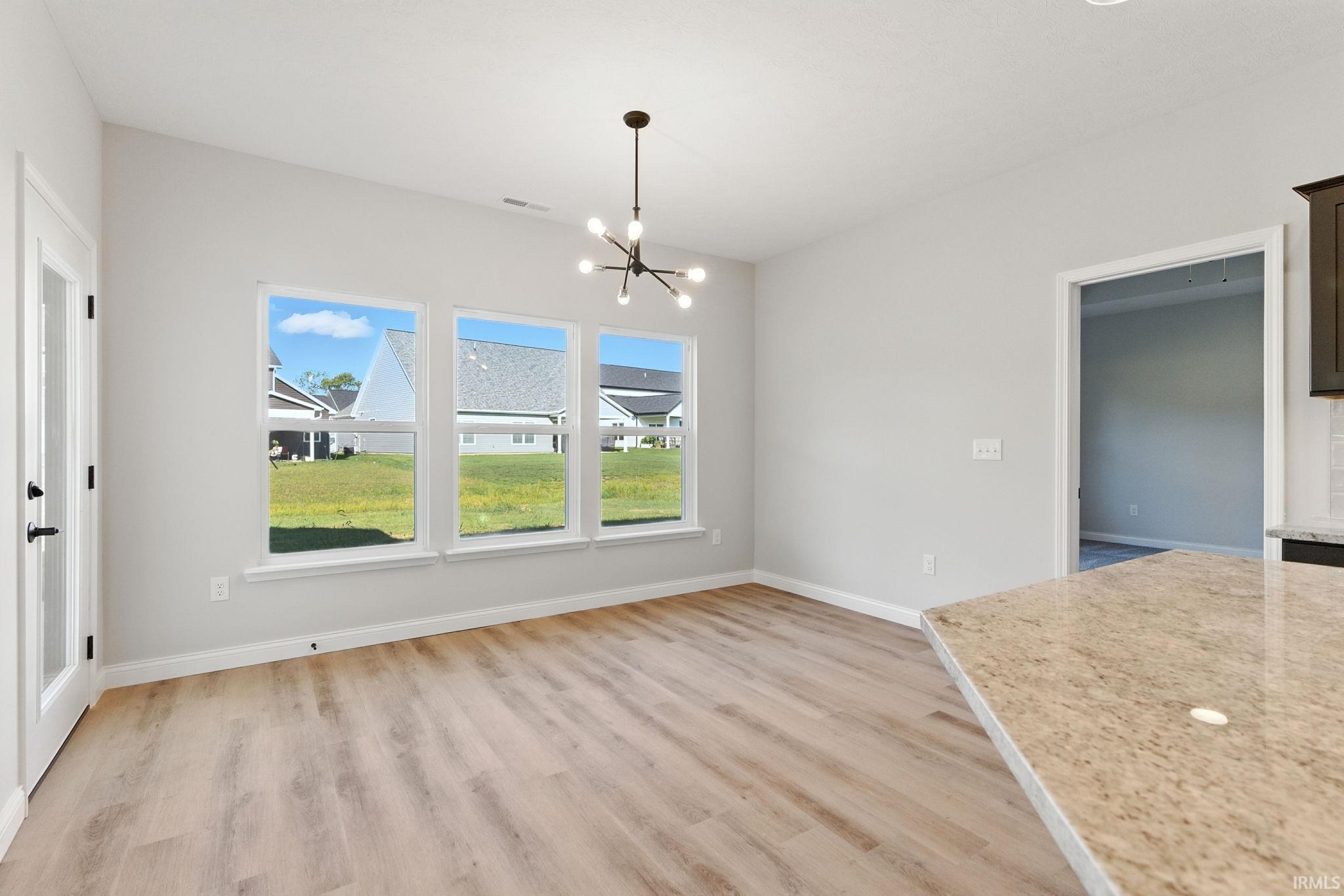 1800 White Eagle Court