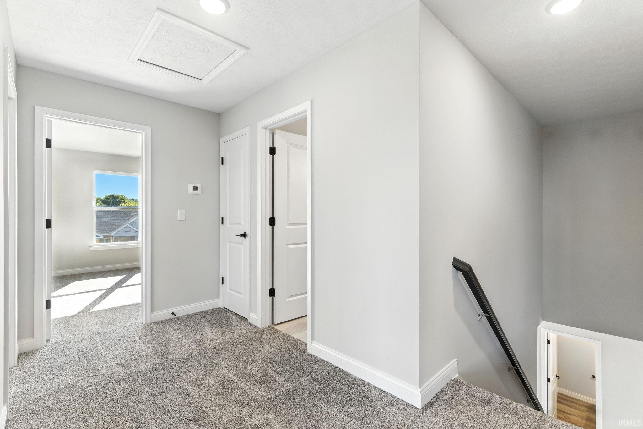 1800 White Eagle Court