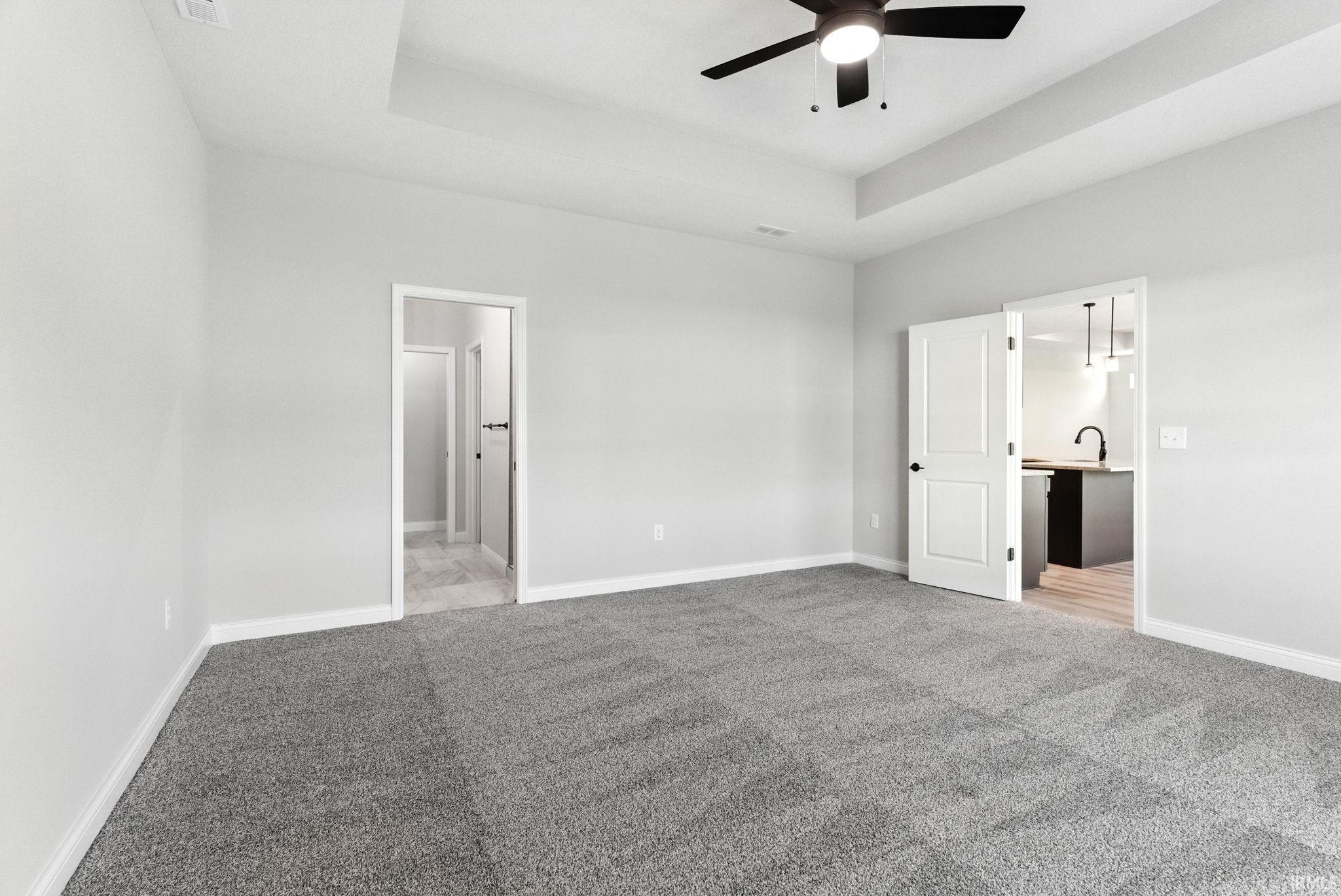 1800 White Eagle Court