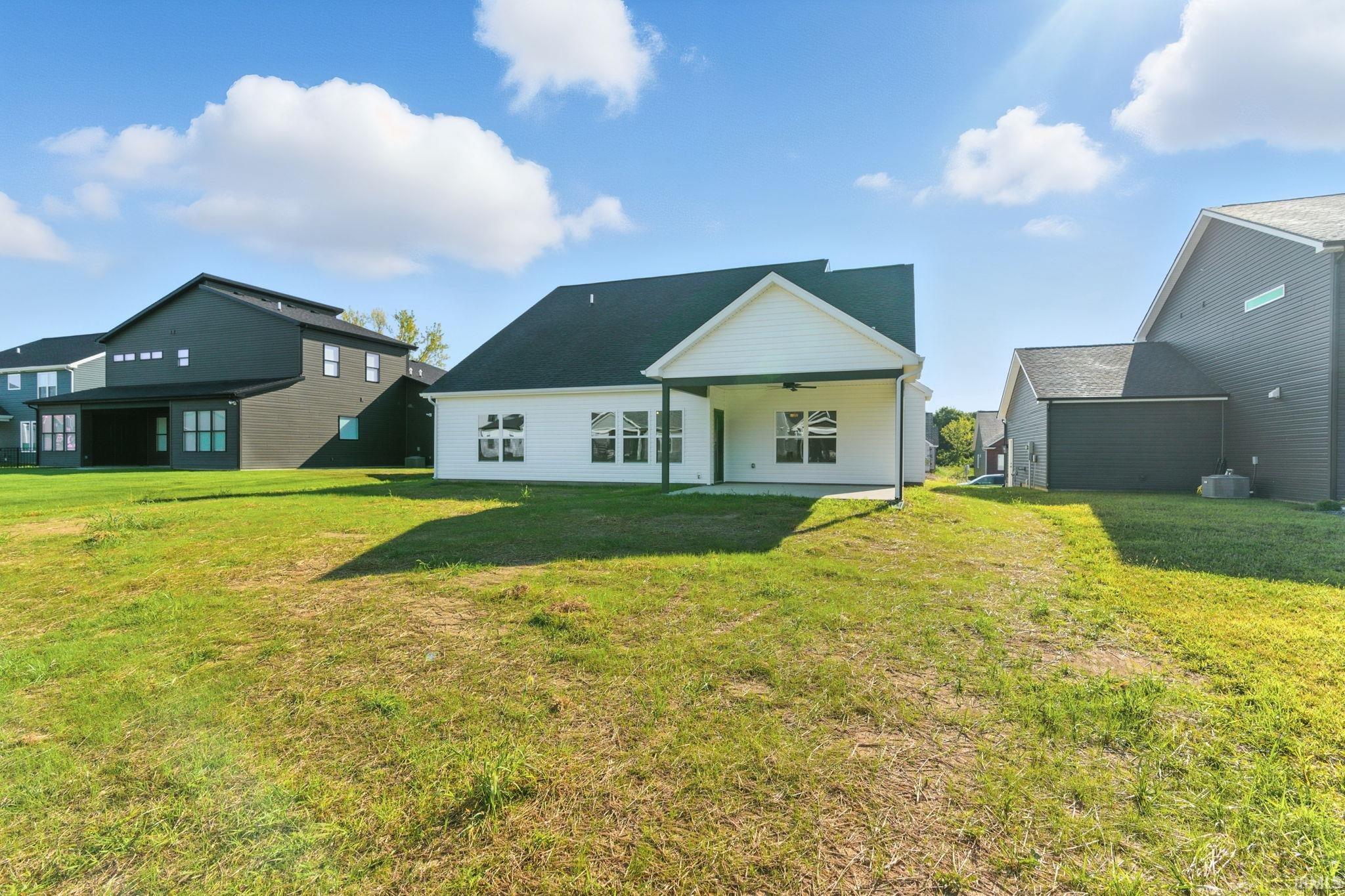 1800 White Eagle Court