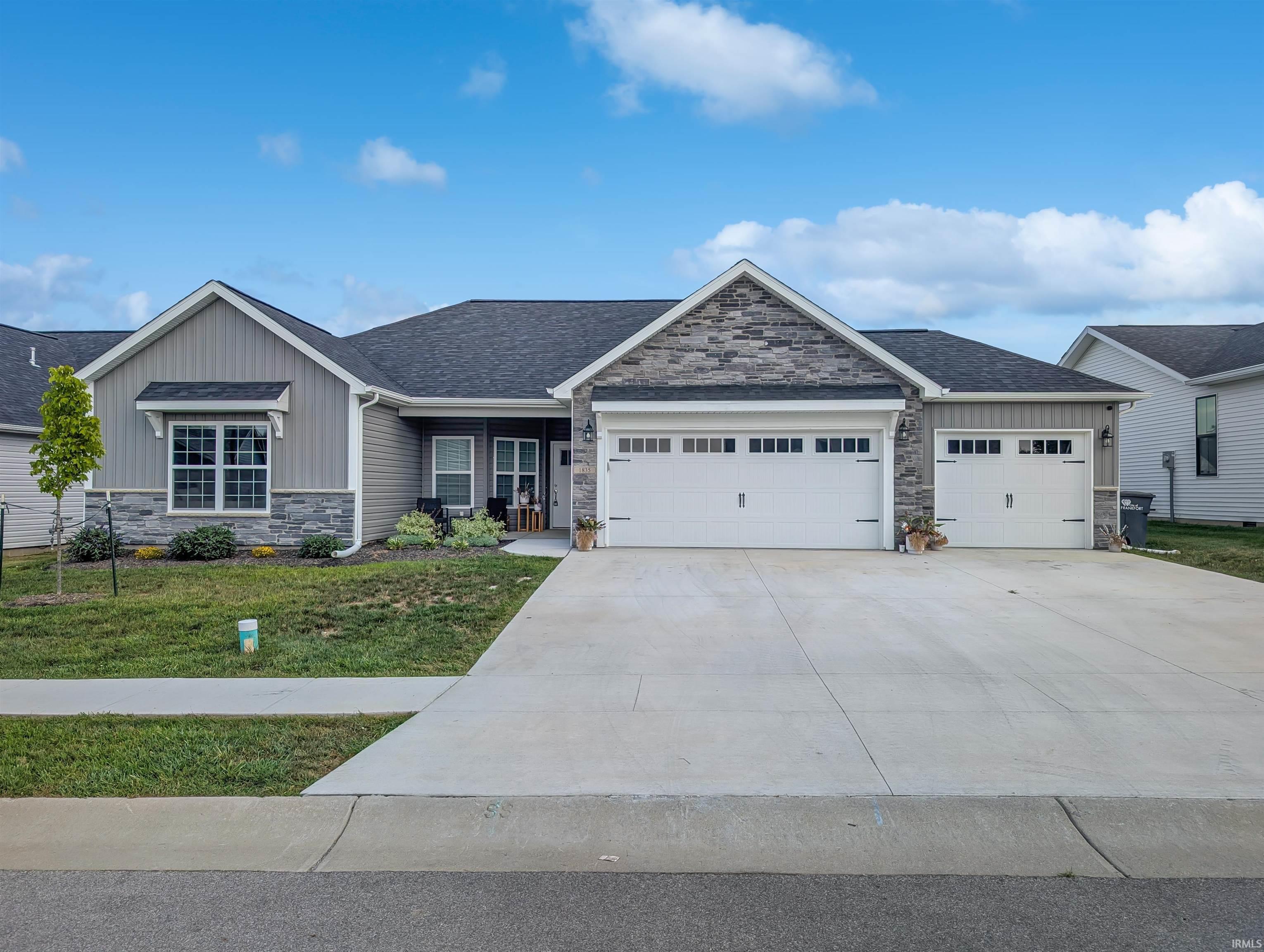 1835 Southridge Drive