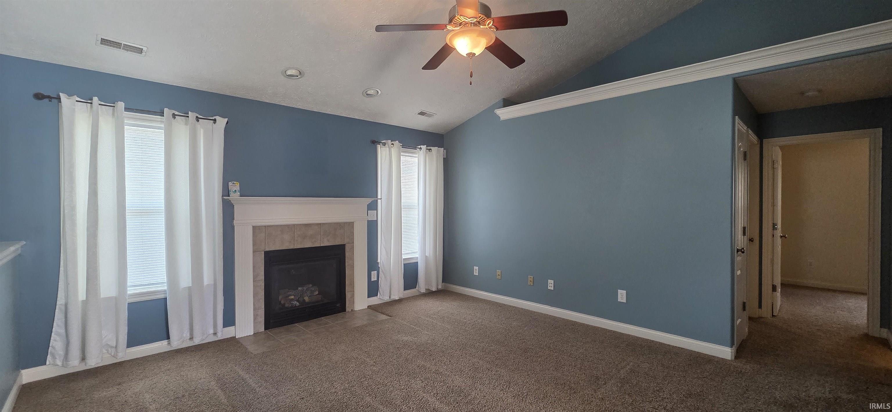 1614 W Candlewick Lane