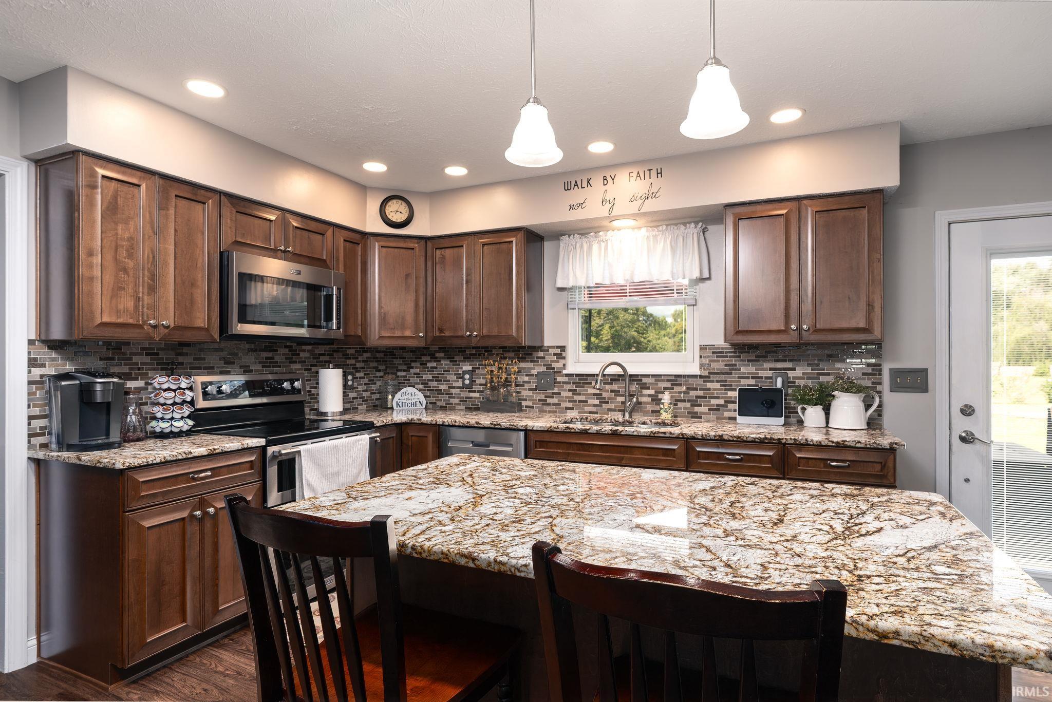 936 Brookridge Court