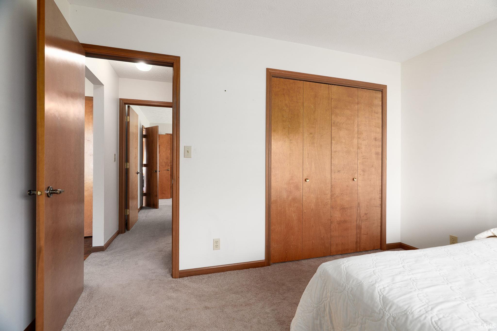 606 Westview Circle