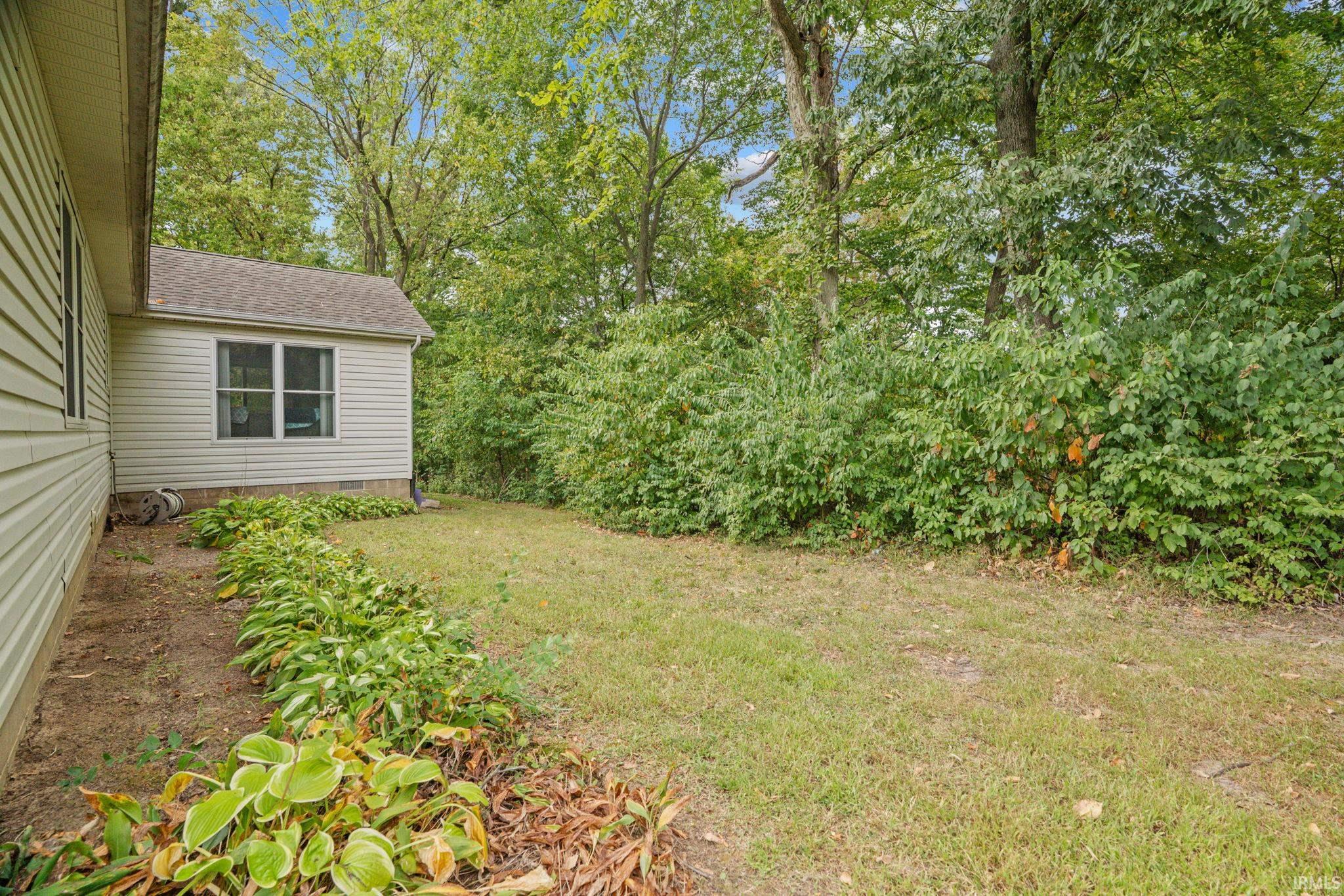 1650 N Royal Oaks Drive