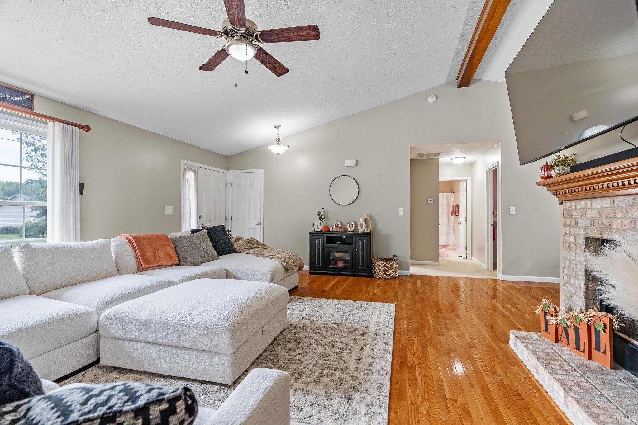 1650 N Royal Oaks Drive