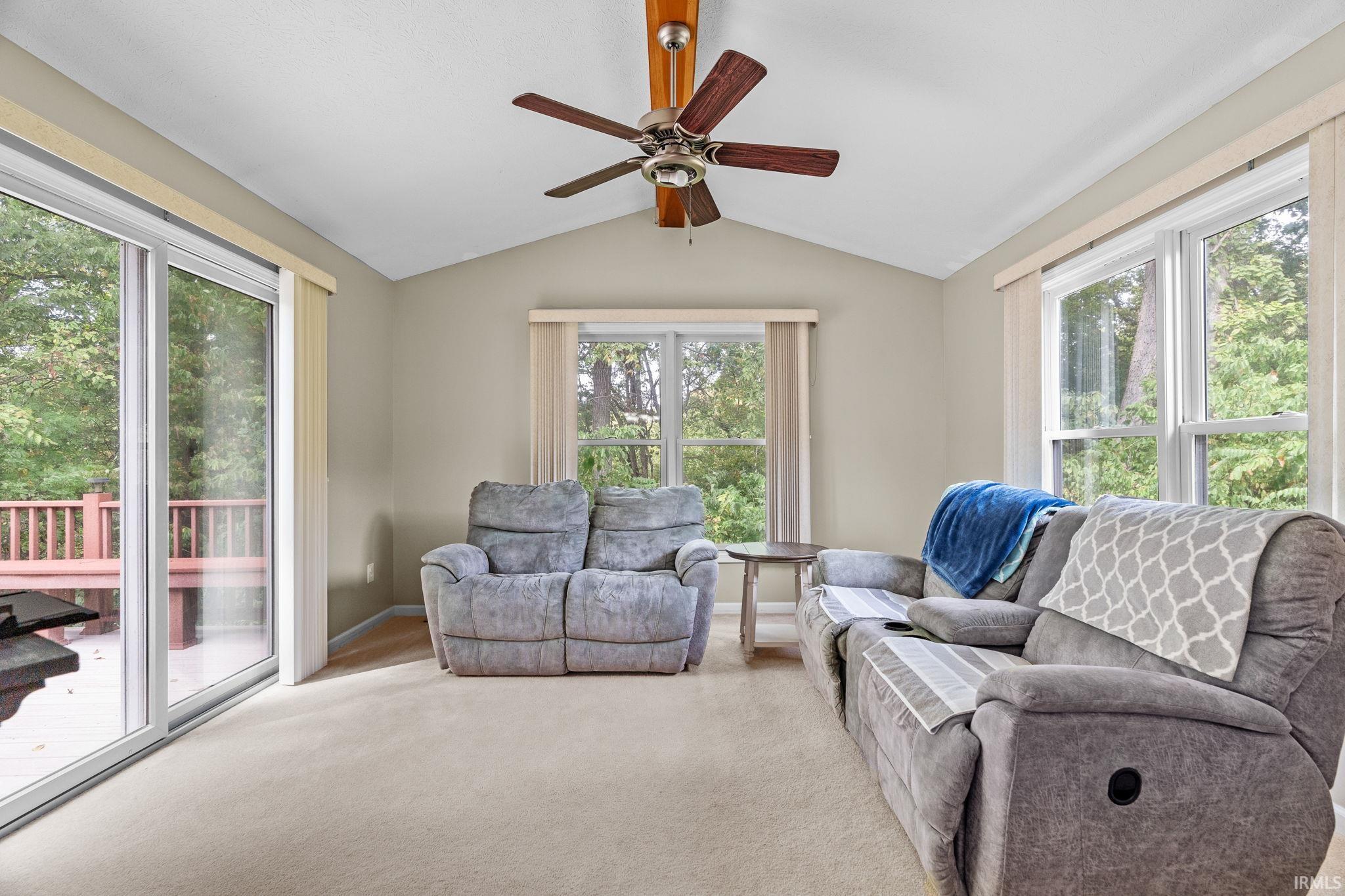 1650 N Royal Oaks Drive