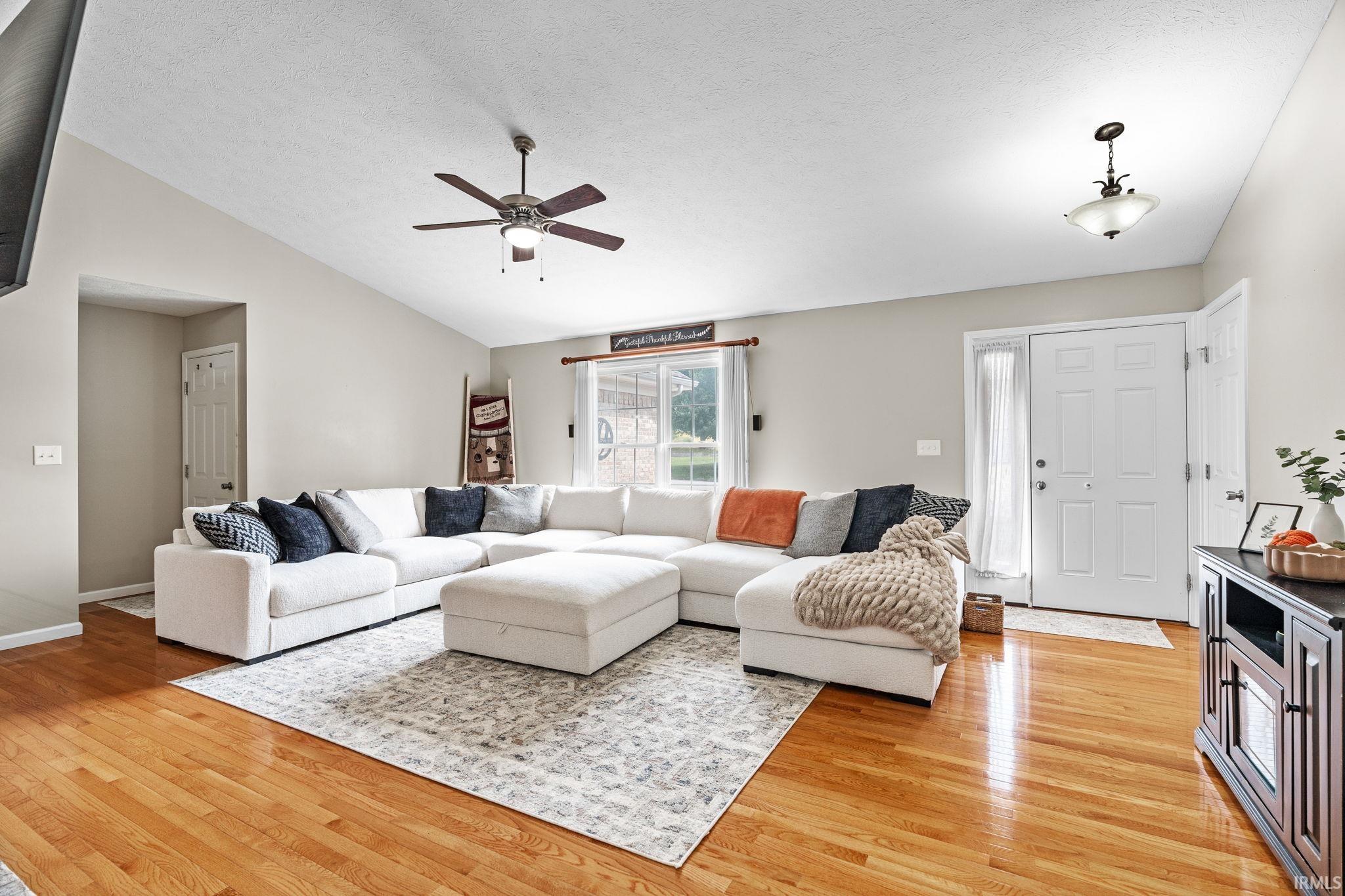 1650 N Royal Oaks Drive