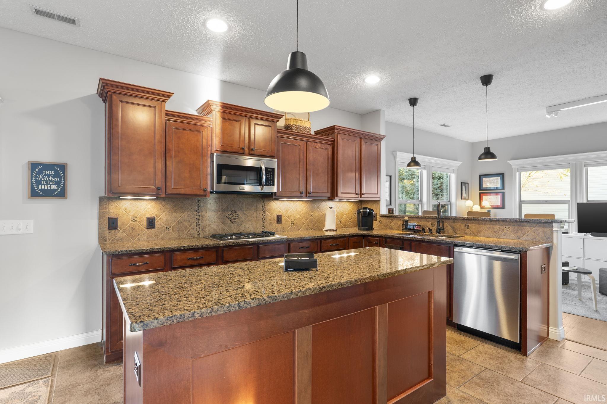 4654 Flagship Lane