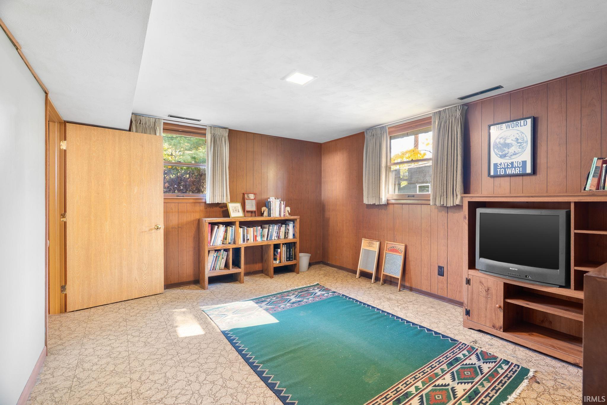 3611 Woodcliff Drive