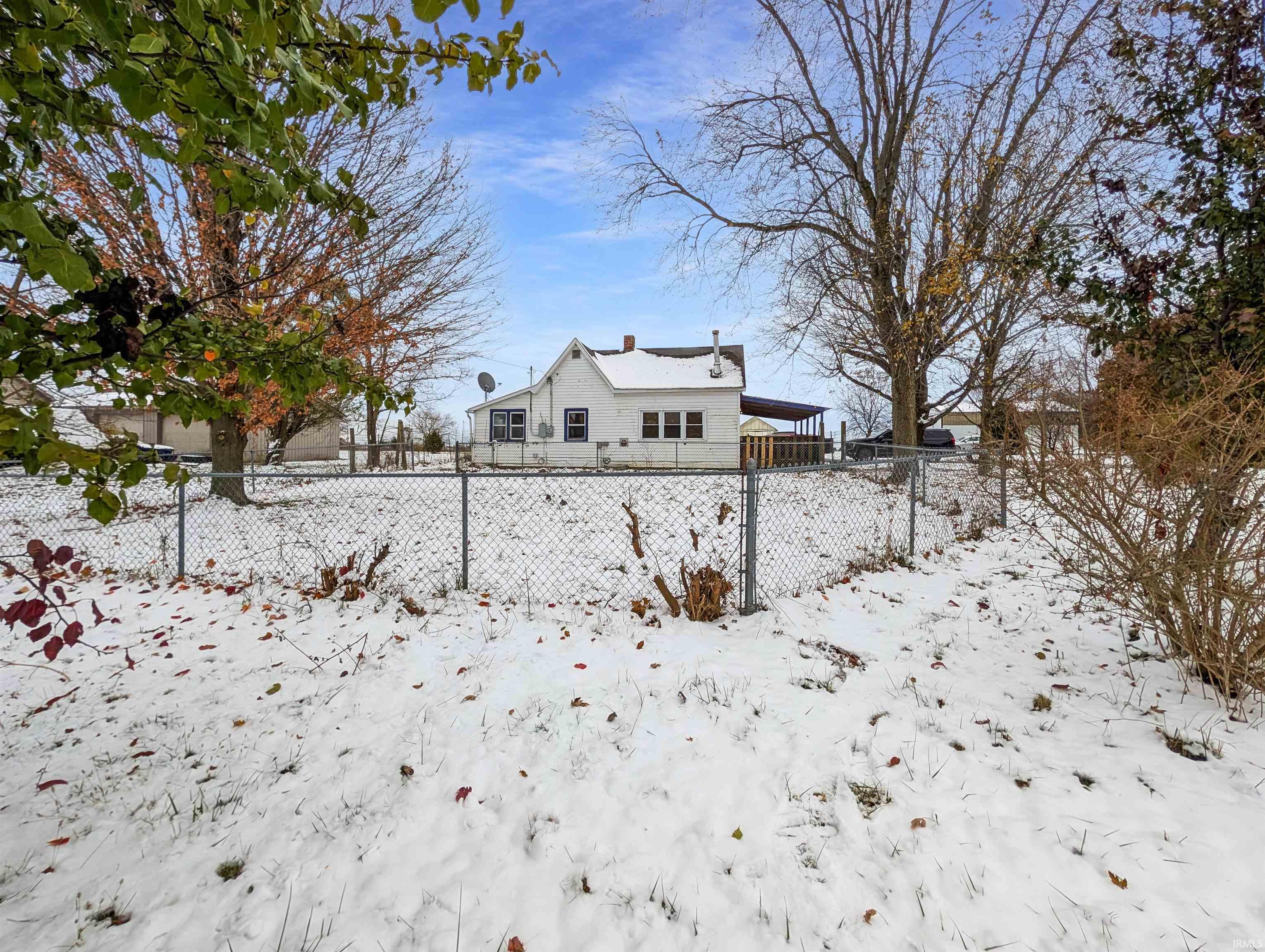 18996 N State Road 37